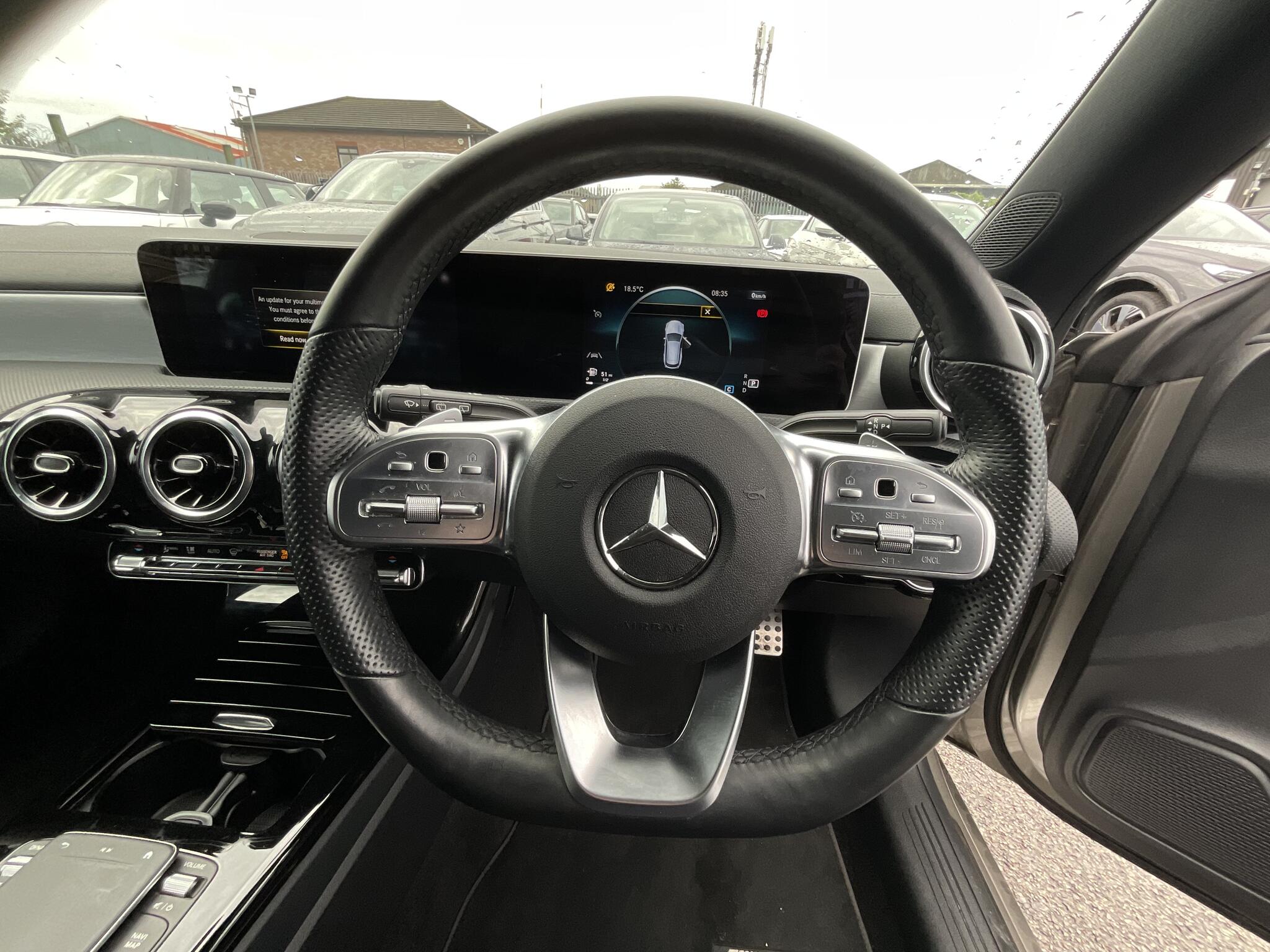 Mercedes-Benz Cla view 20