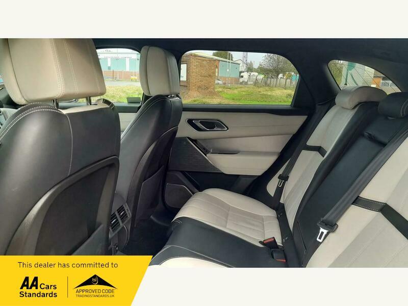 2019 Land Rover Range Rover Velar 2.0 D240 R-Dynamic HSE Auto 4WD Euro 6 (s/s) 5dr • 55,000 miles image 39