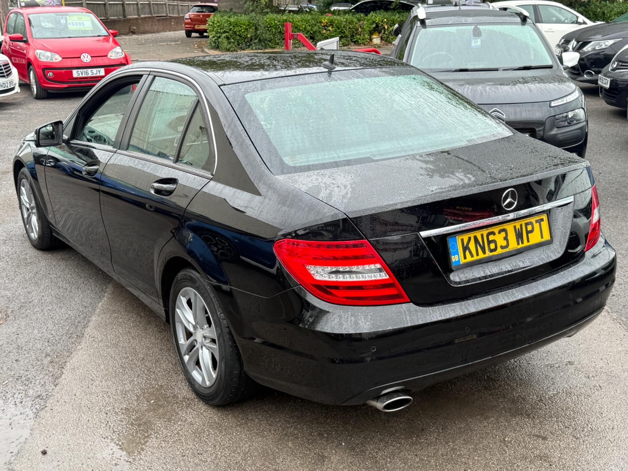 Mercedes-Benz C Class - Image 12