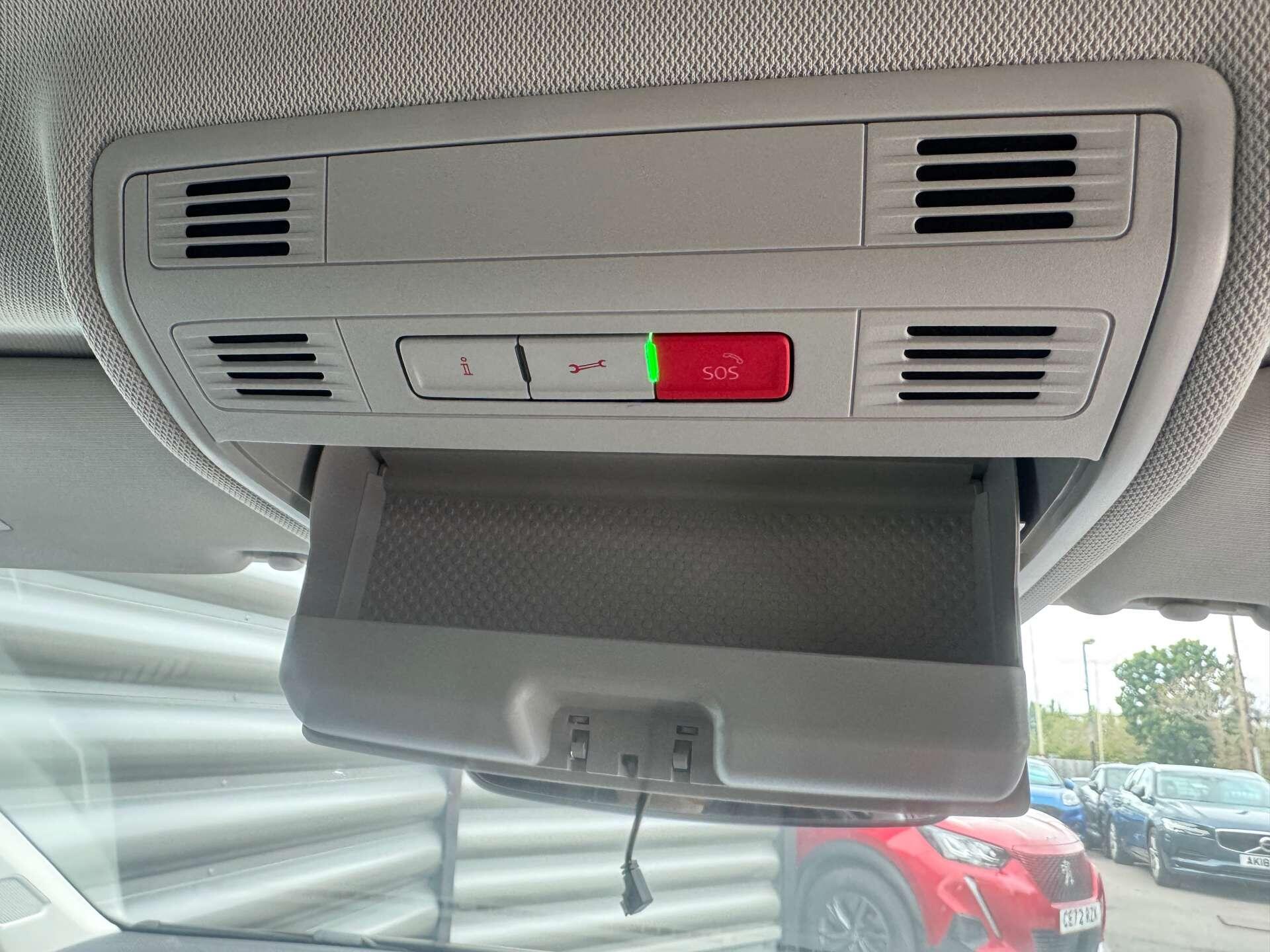 Volkswagen Polo view 33