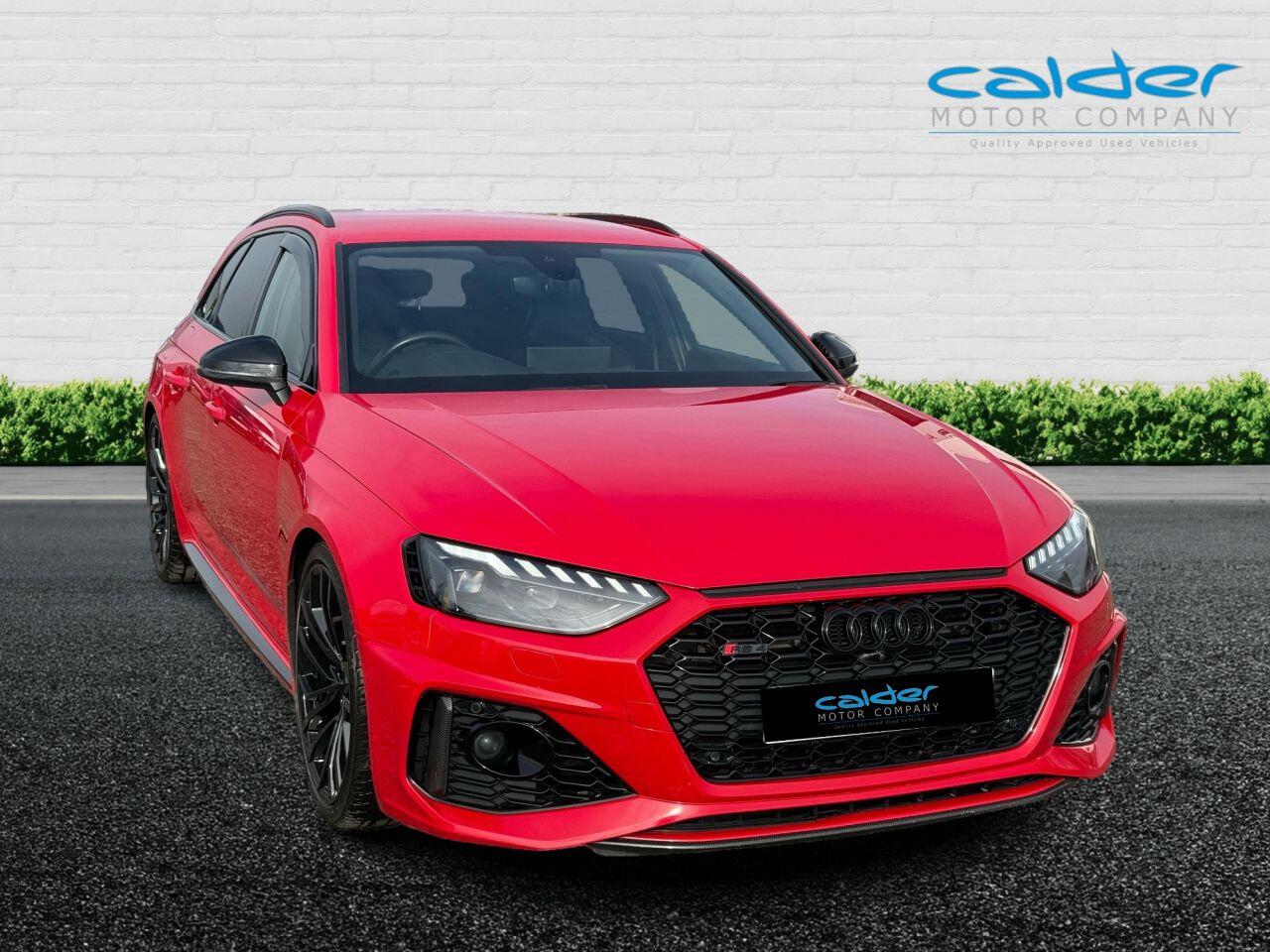 Audi RS4 view 20