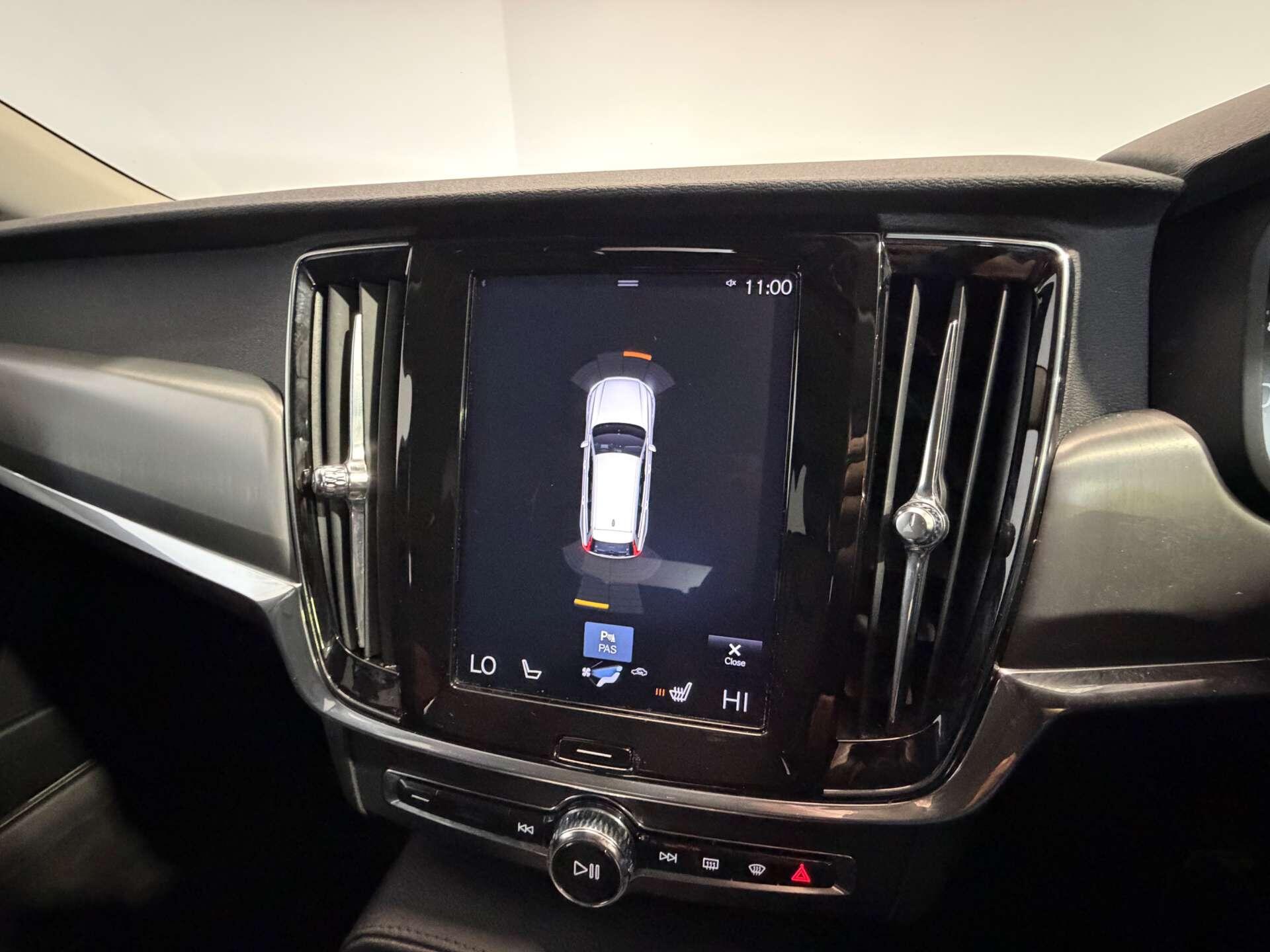Volvo V90 view 36