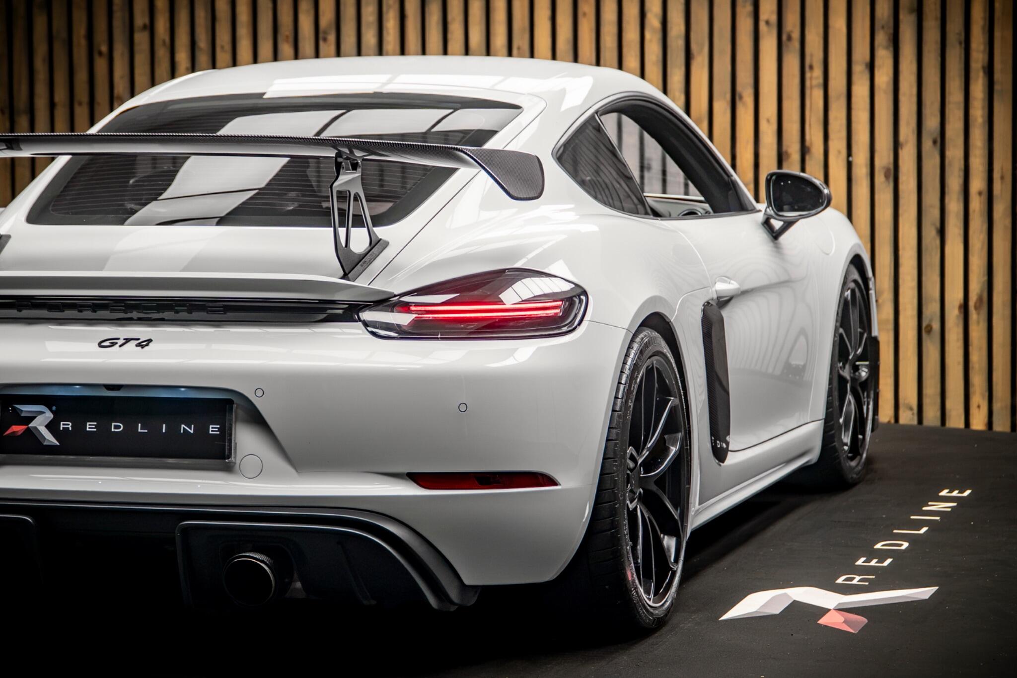 Porsche Cayman view 21