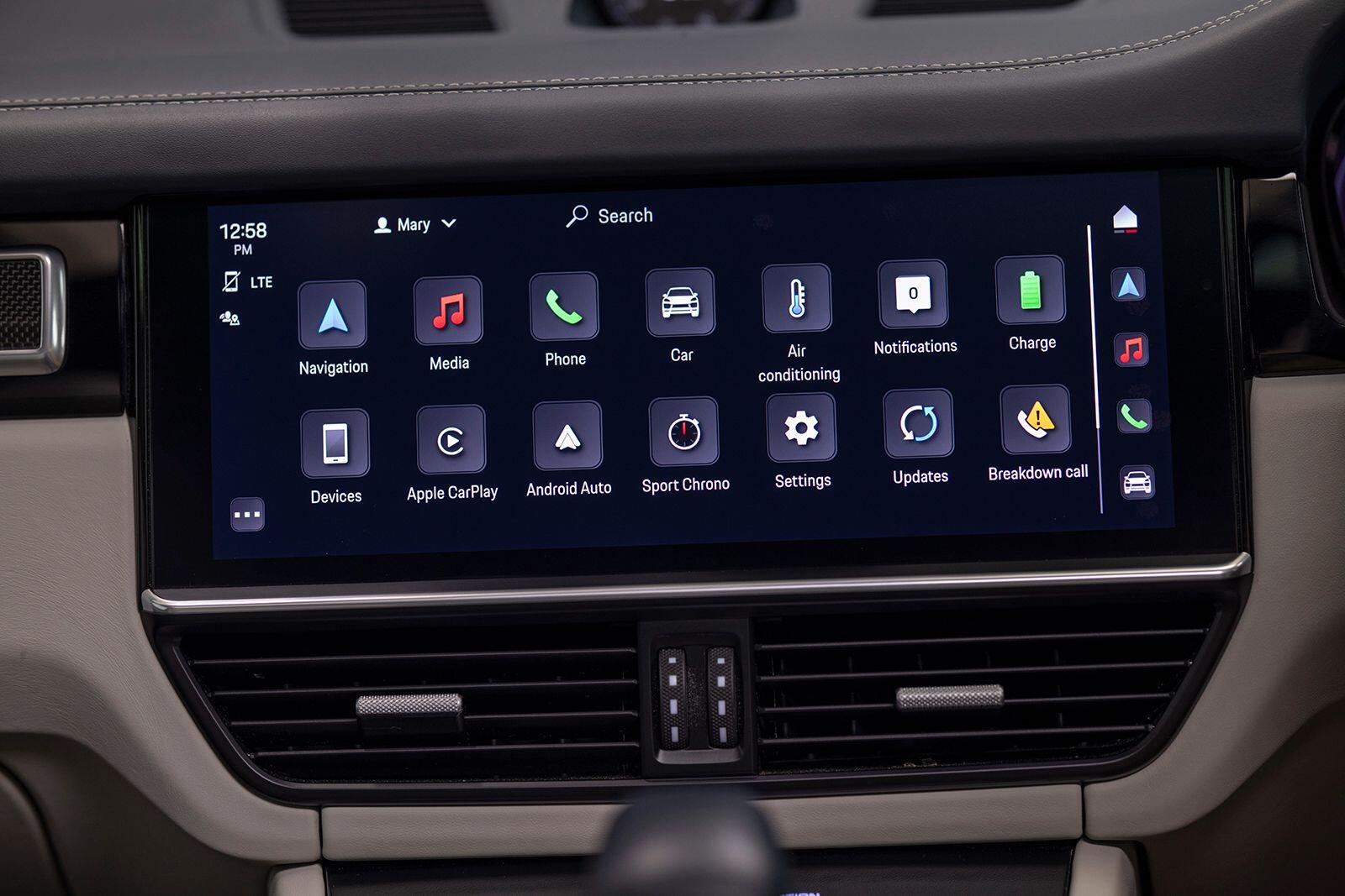Porsche Cayenne view 57
