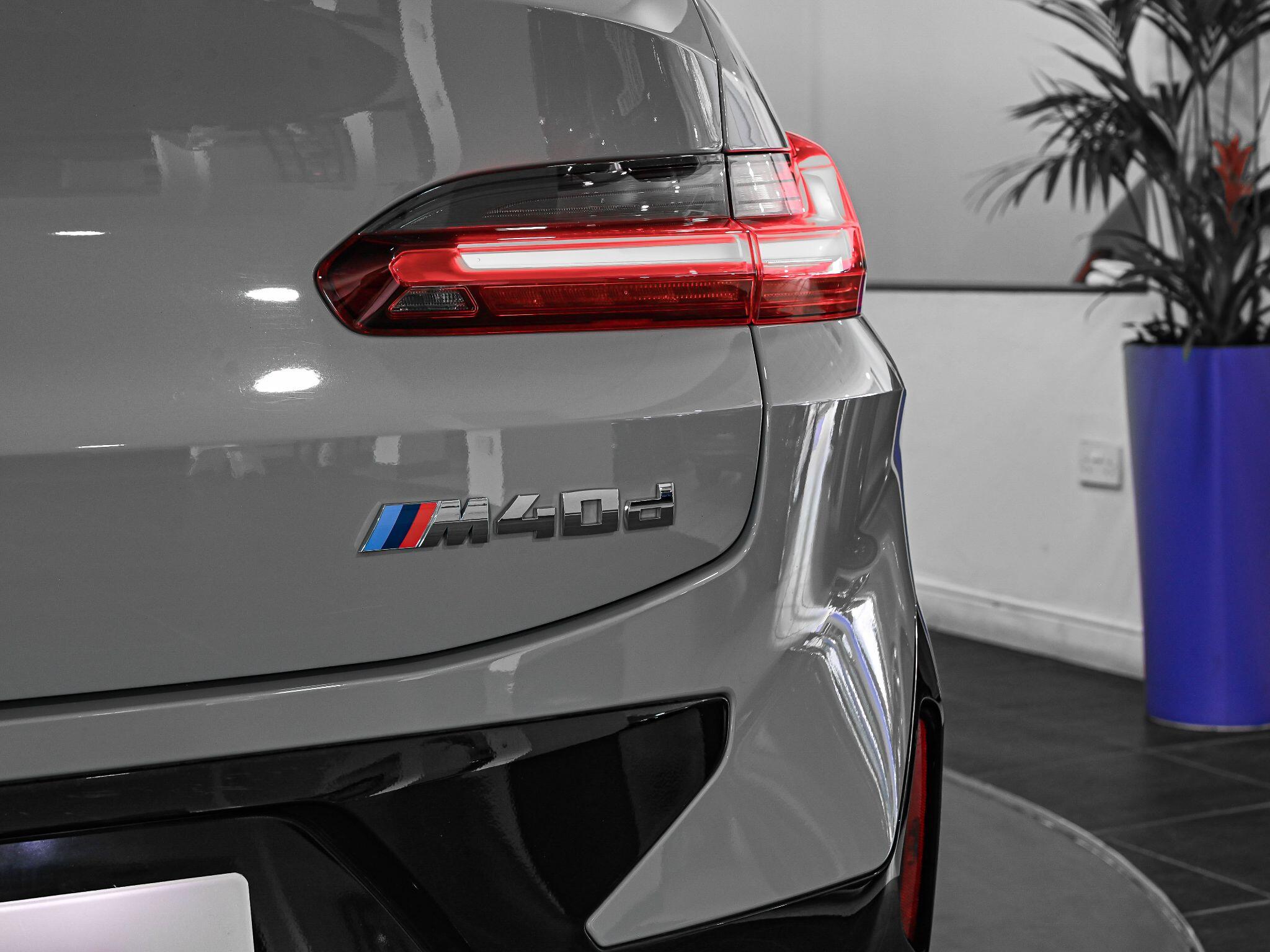 BMW X4 view 26