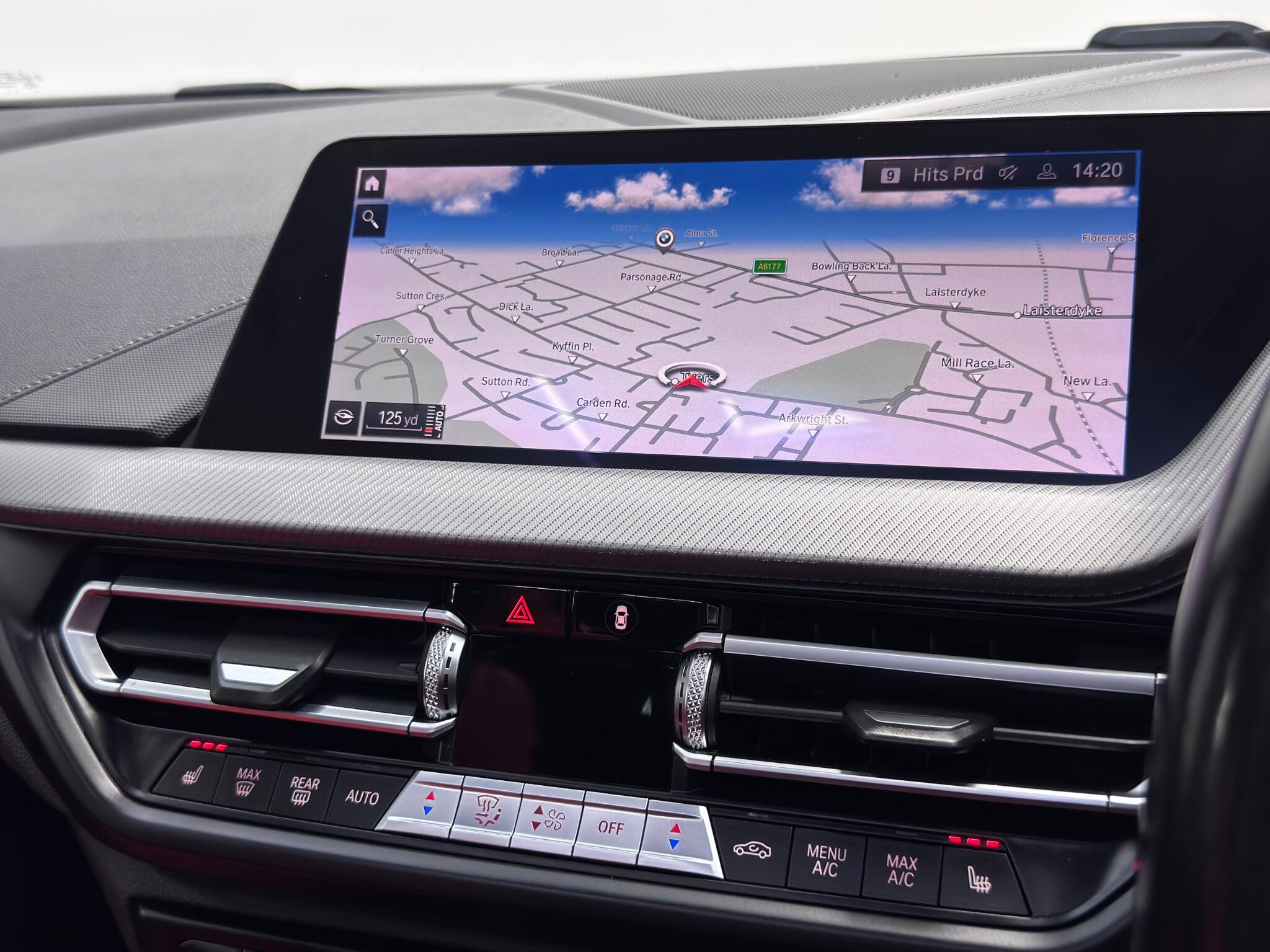 BMW 1 Series view 9