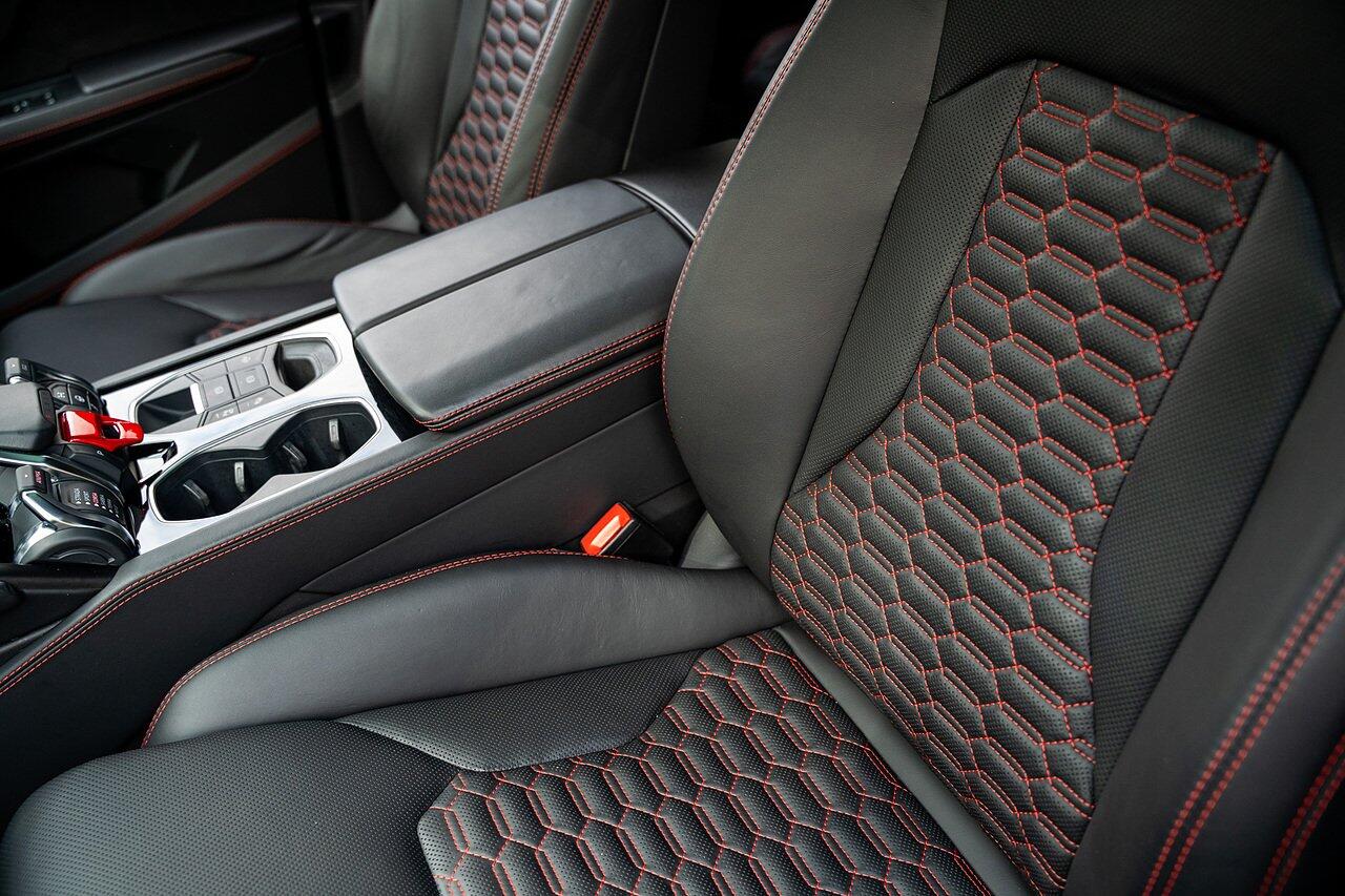 Lamborghini Urus view 73