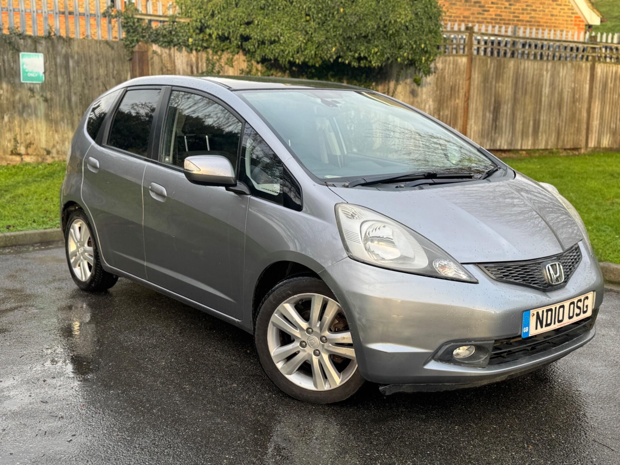 2010 Honda Jazz image 1