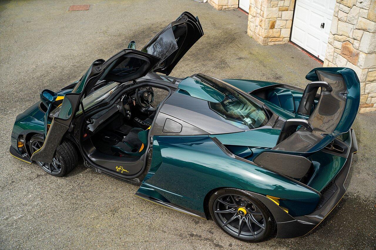 Mclaren Senna view 70
