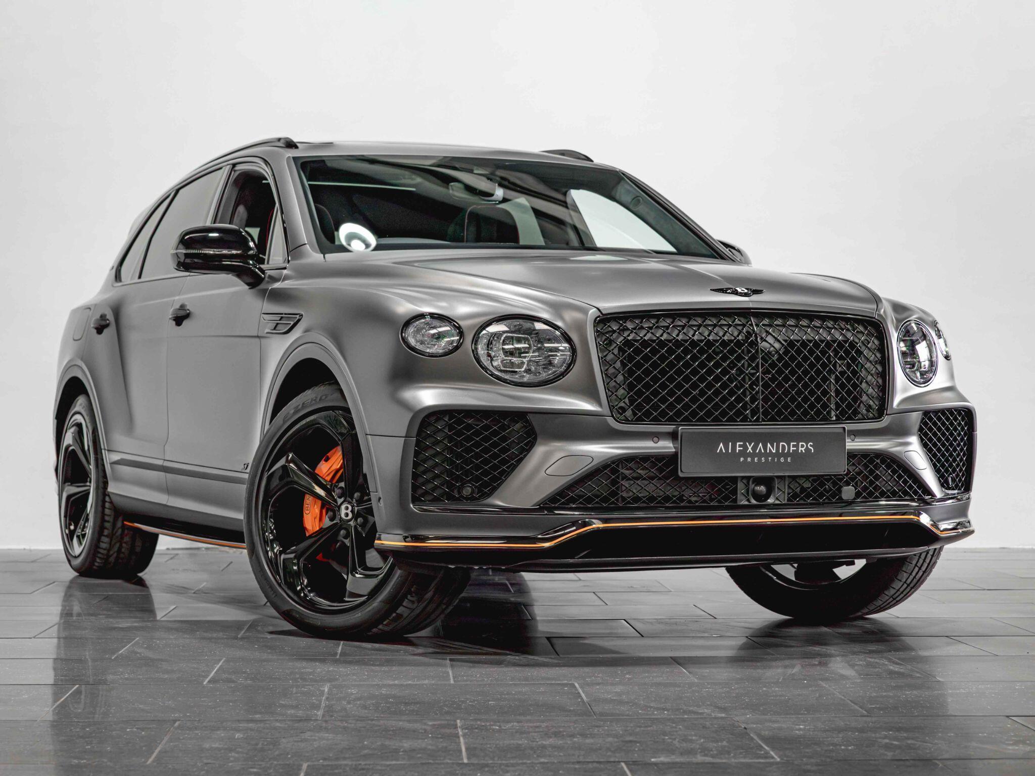 Bentley Bentayga view 8