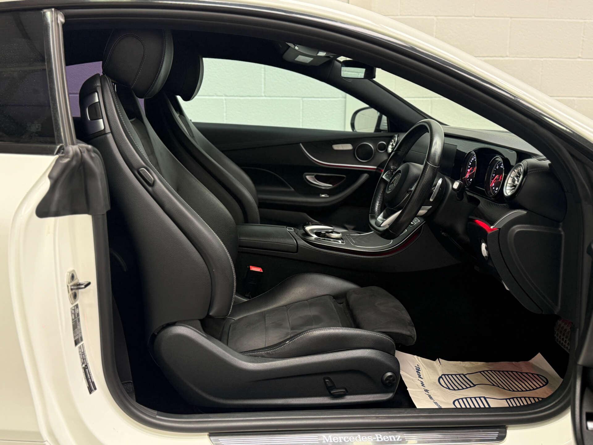 Mercedes-Benz E-Class view 17