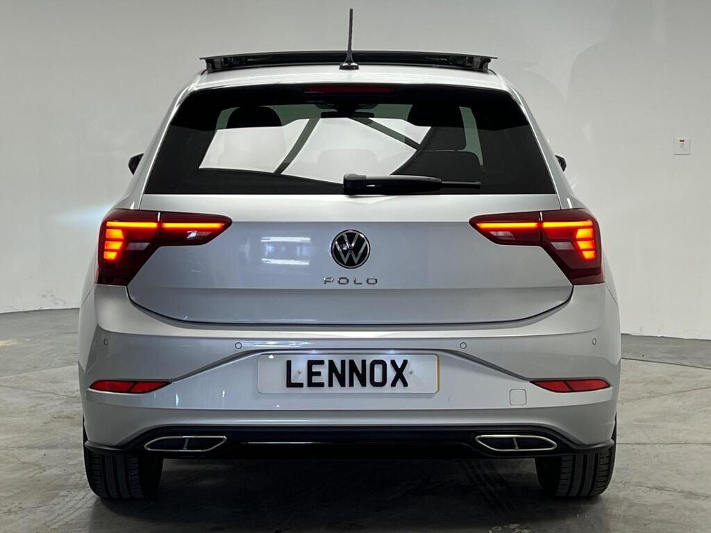 Volkswagen Polo view 8