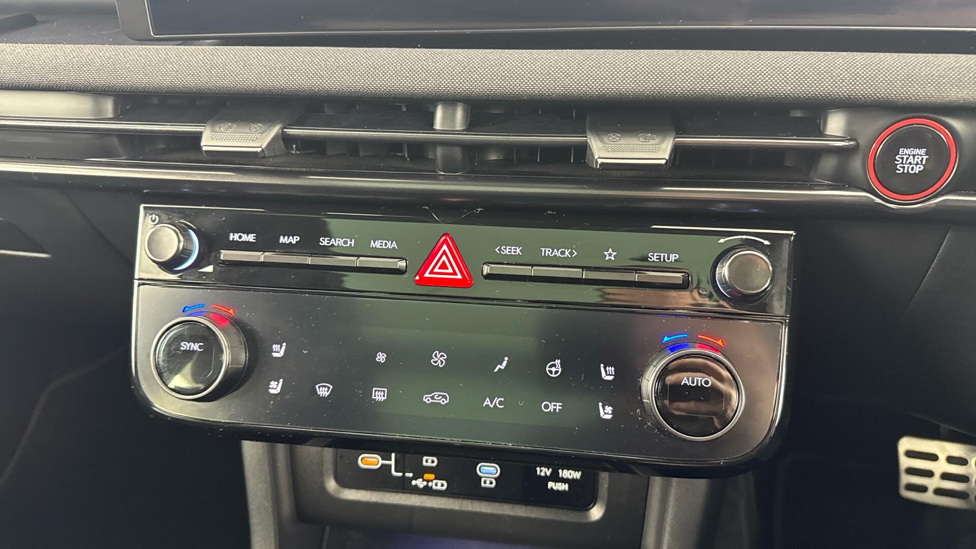 Hyundai Tucson view 33