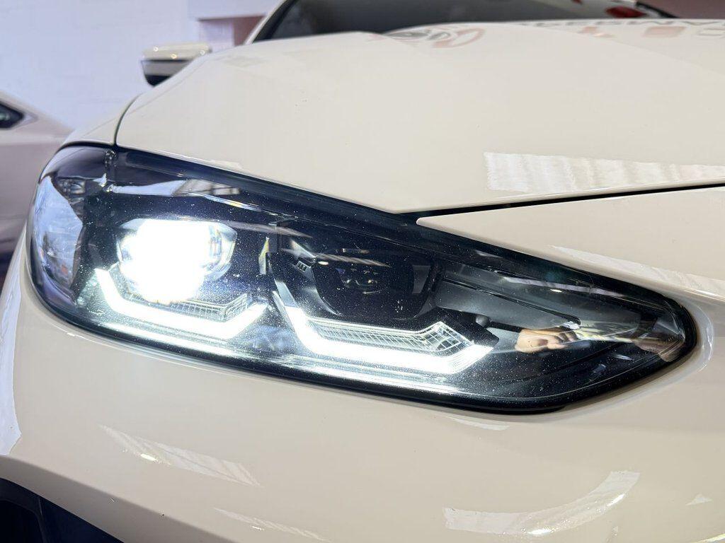 BMW 4 Series view 17
