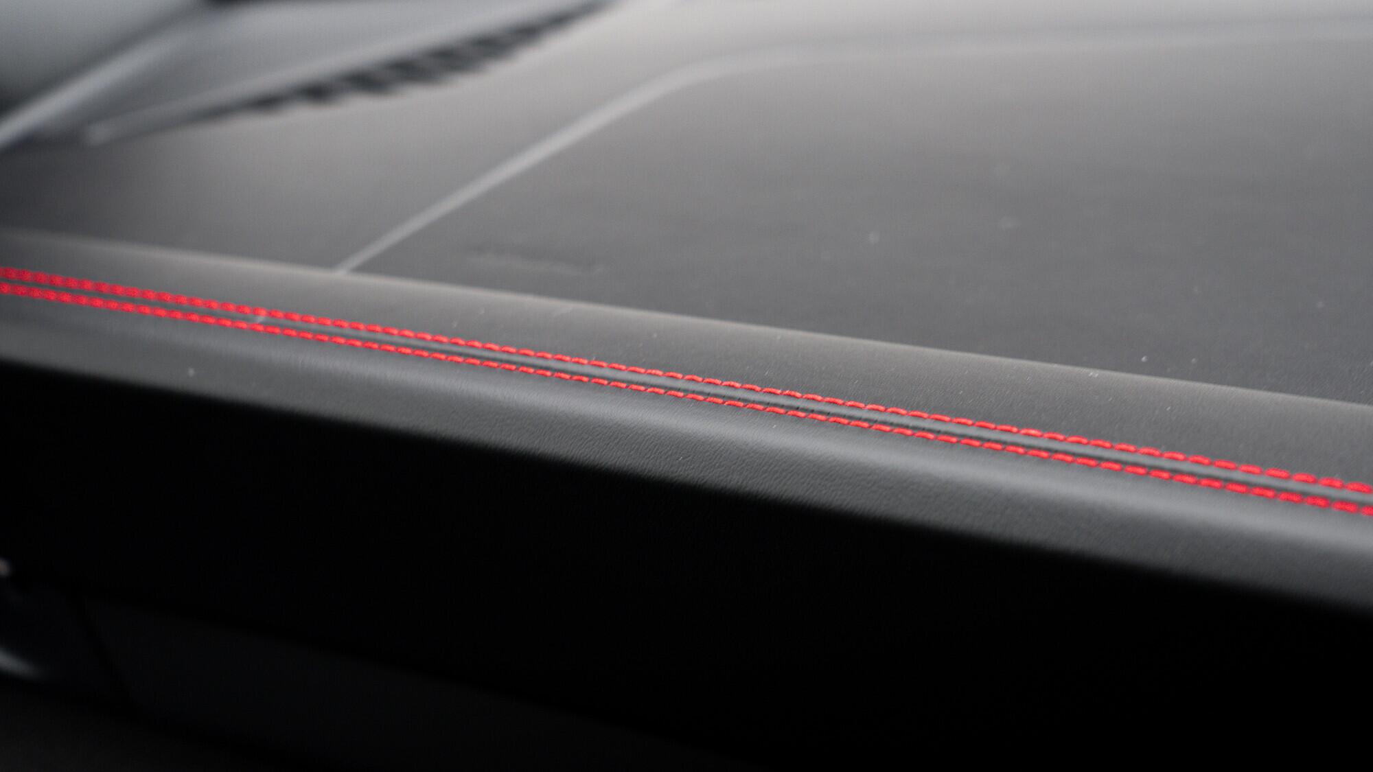 Porsche 911 view 57