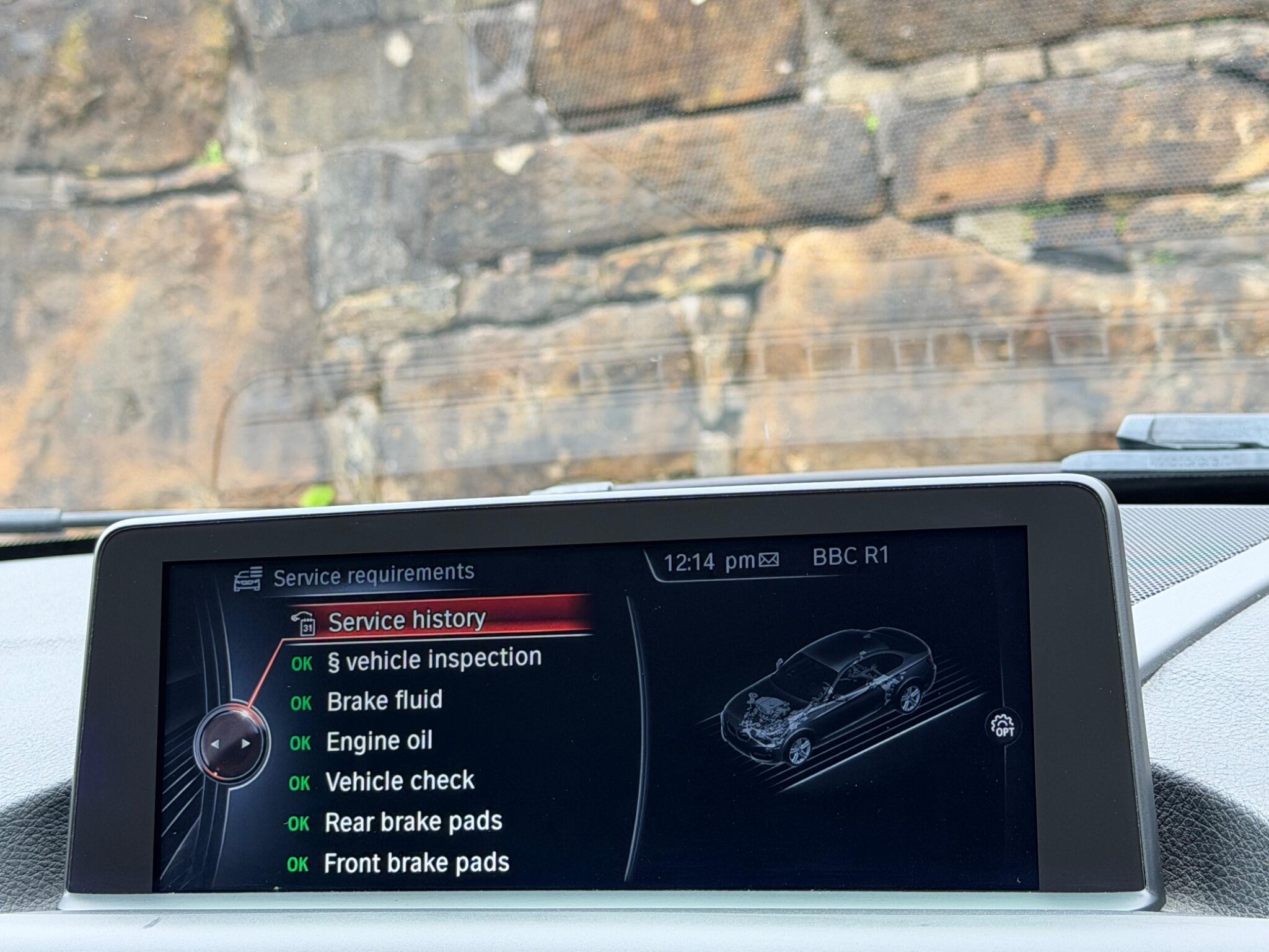 BMW 2 Series view 29