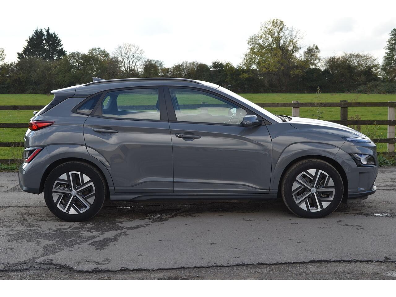 Hyundai Kona view 10