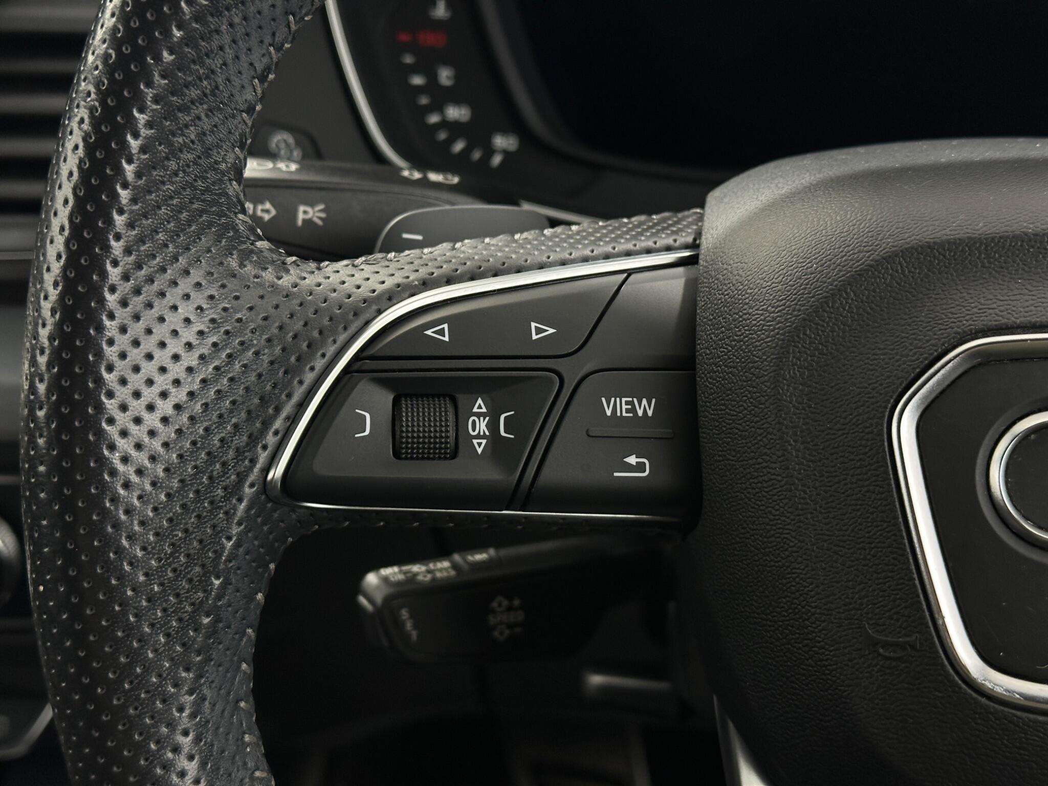 Audi Q5 view 15