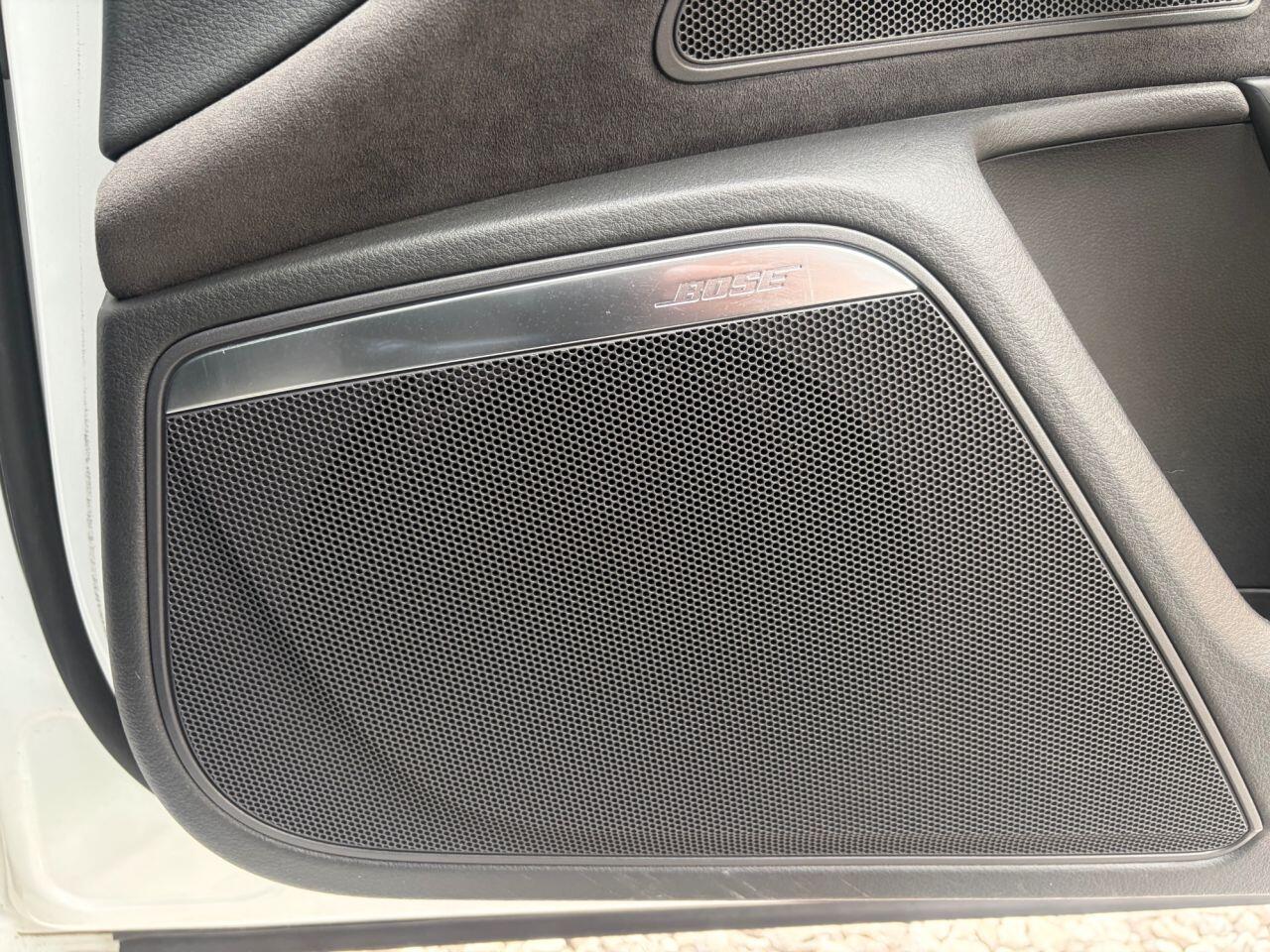 Audi A6 view 29