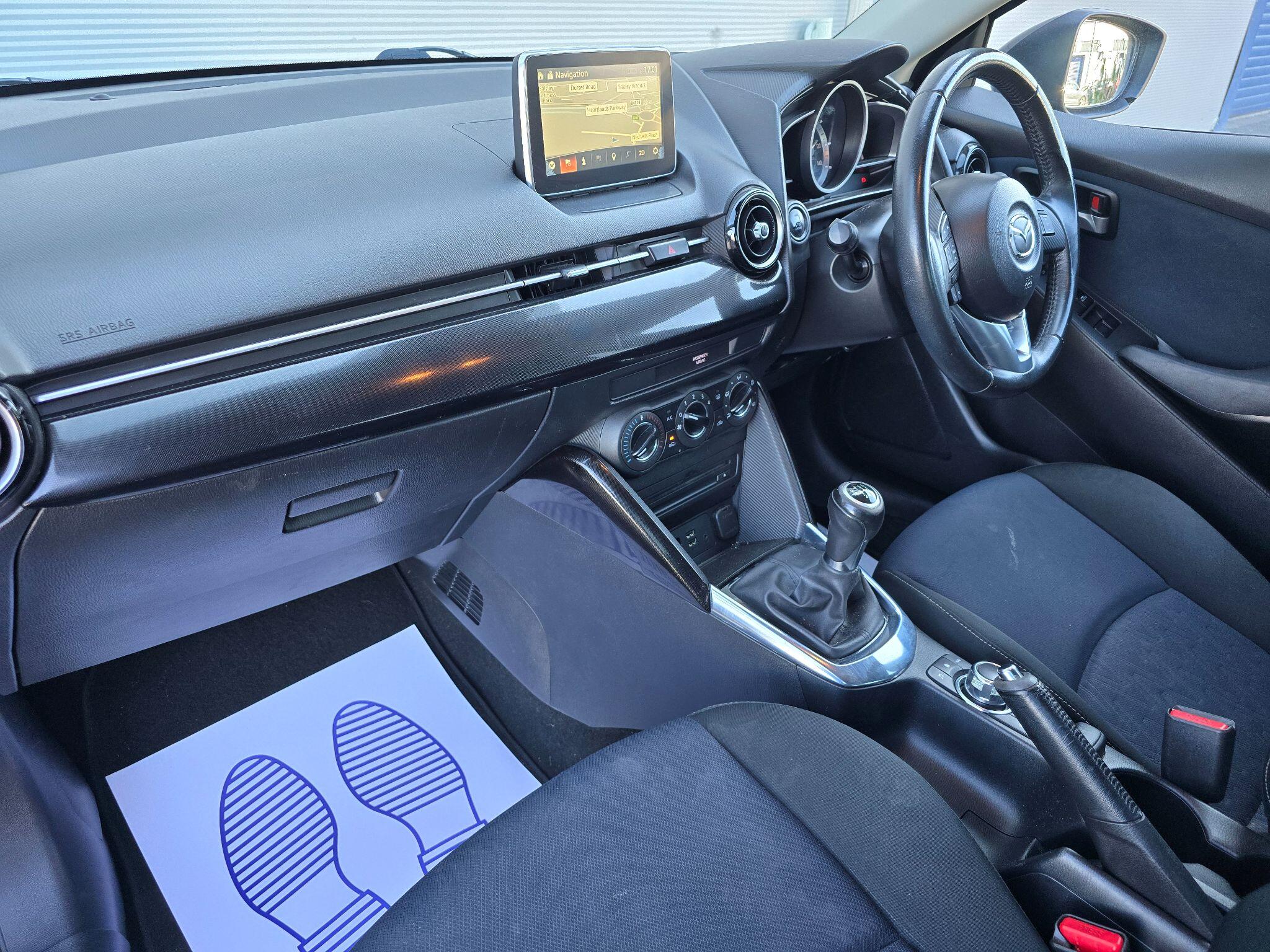 Mazda Mazda2 view 10