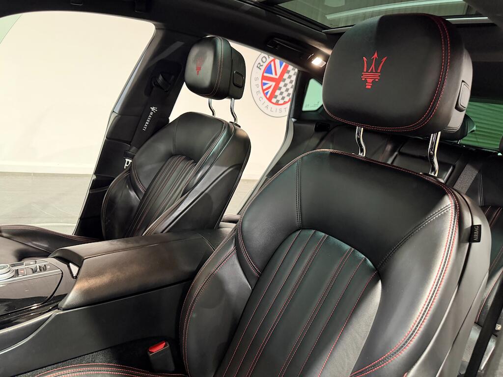 Maserati Levante view 24