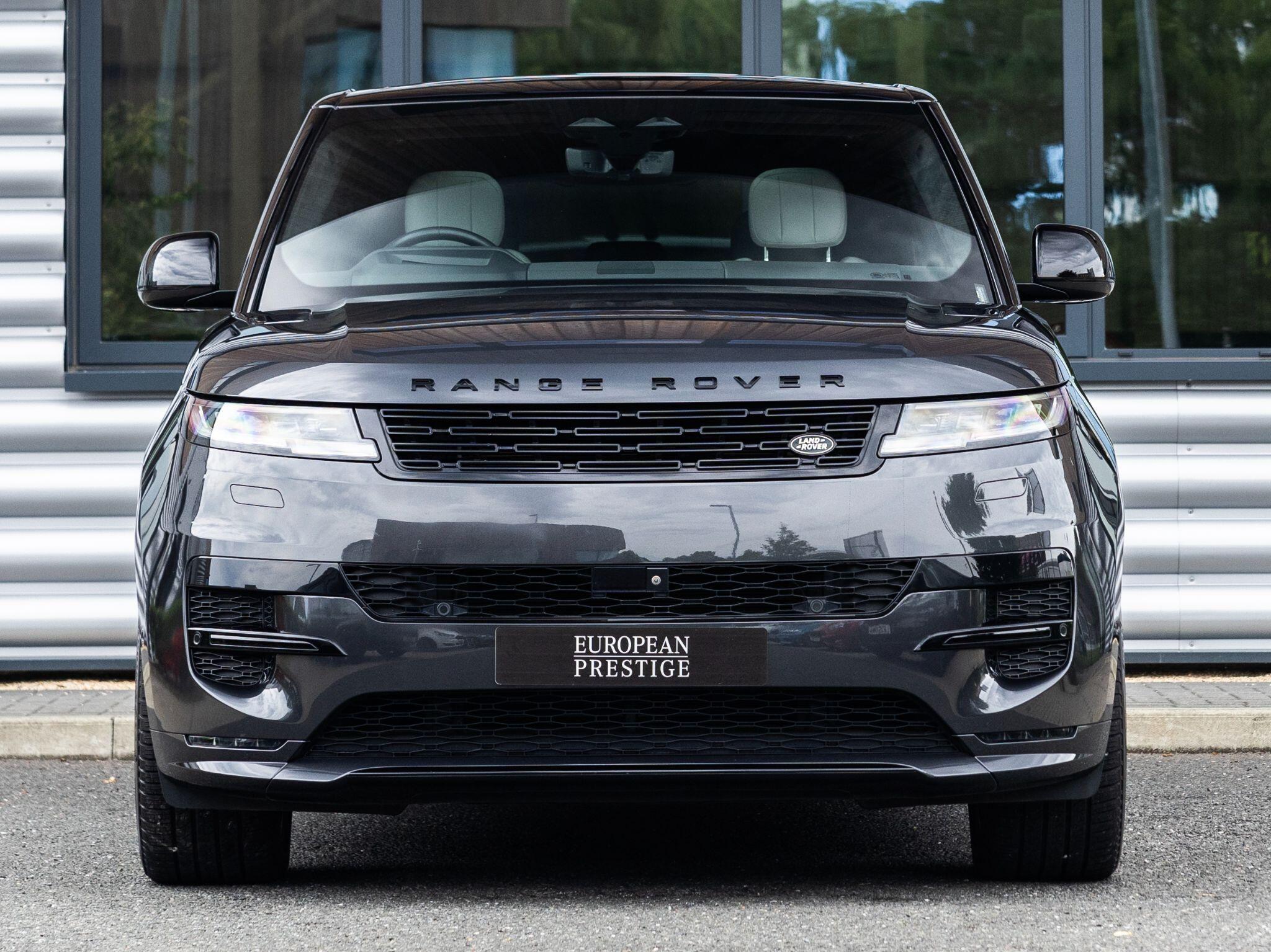 Land Rover Range Rover Sport view 8