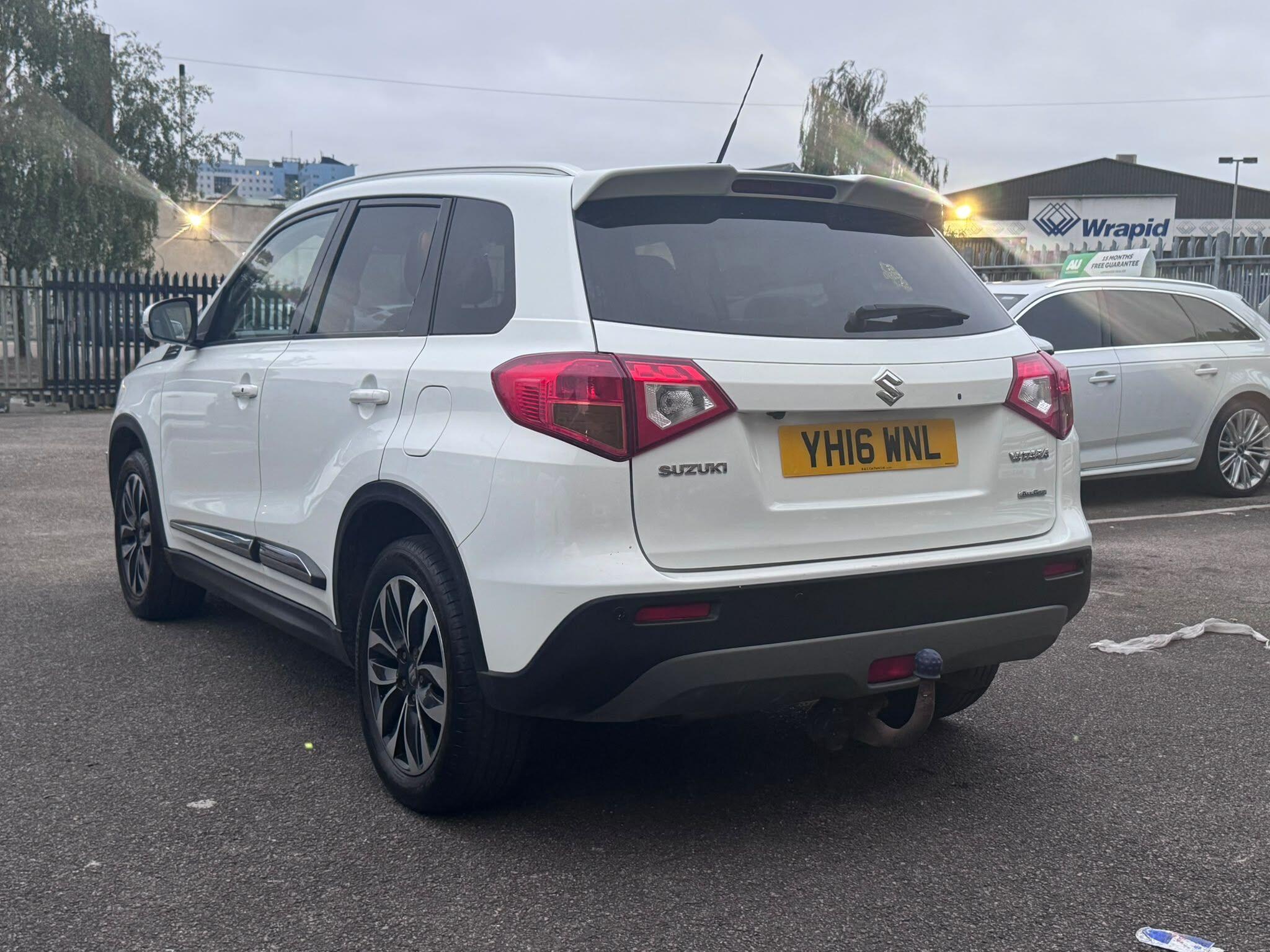 Suzuki Vitara view 10