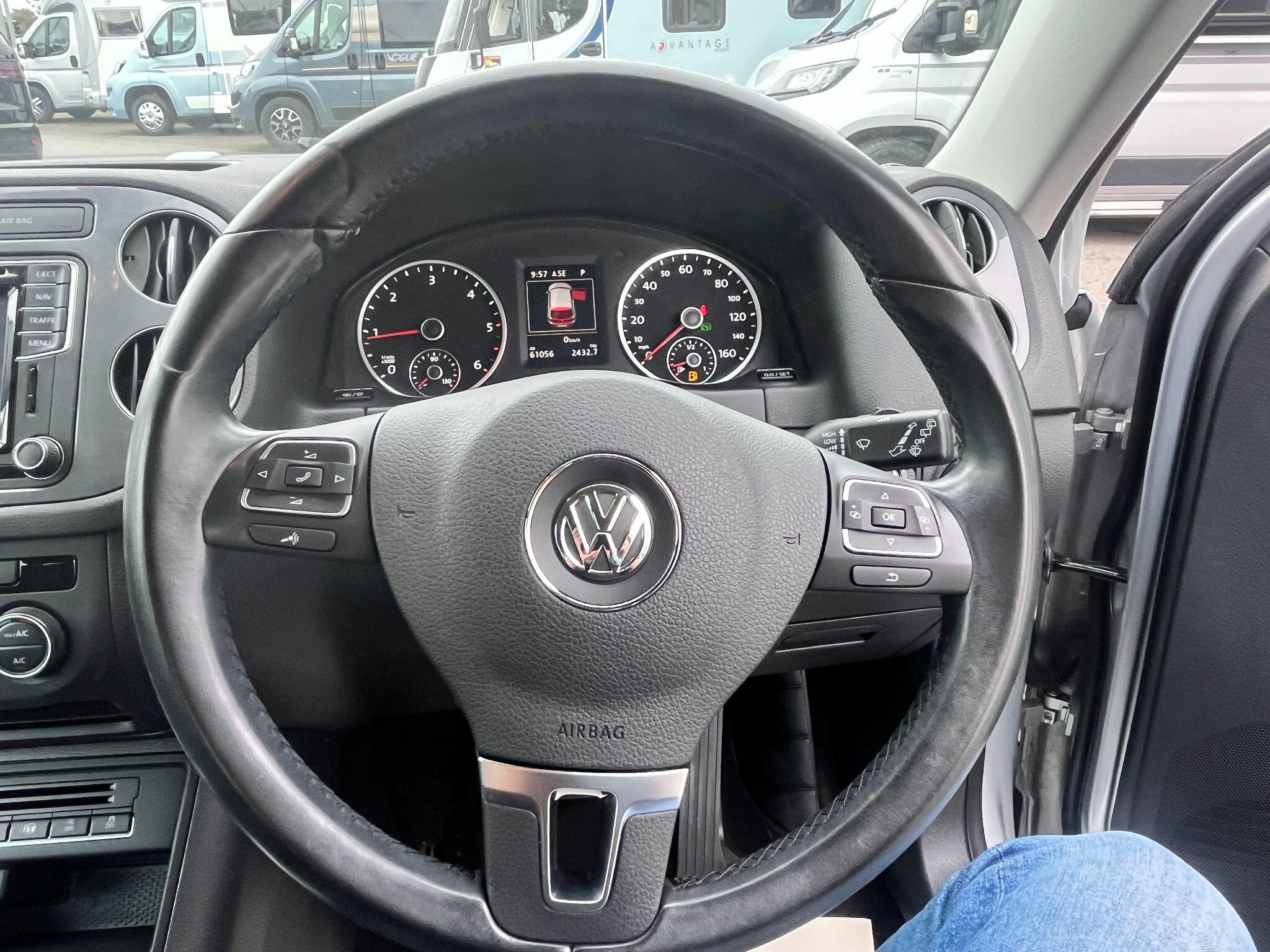 Volkswagen Tiguan view 15