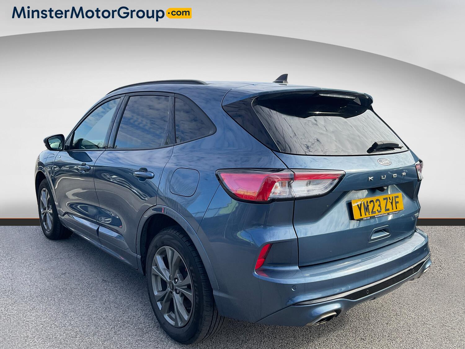 Ford Kuga view 4