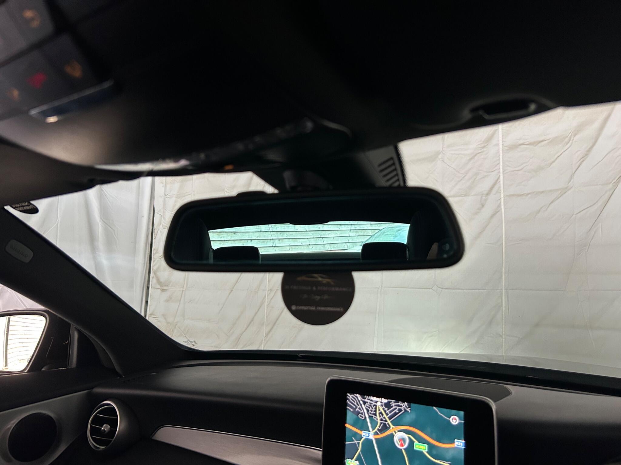 Mercedes-Benz C-Class view 52