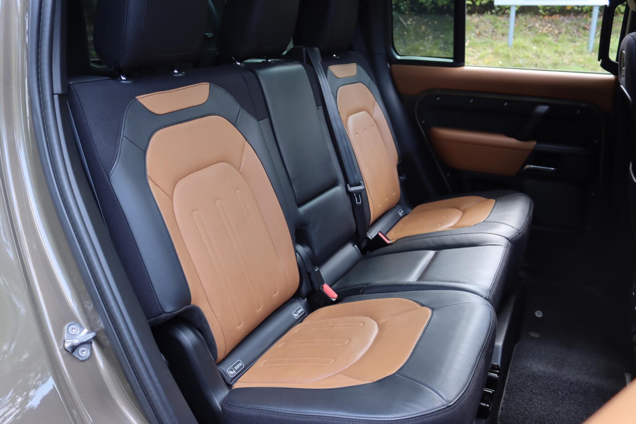 Land Rover Defender view 7