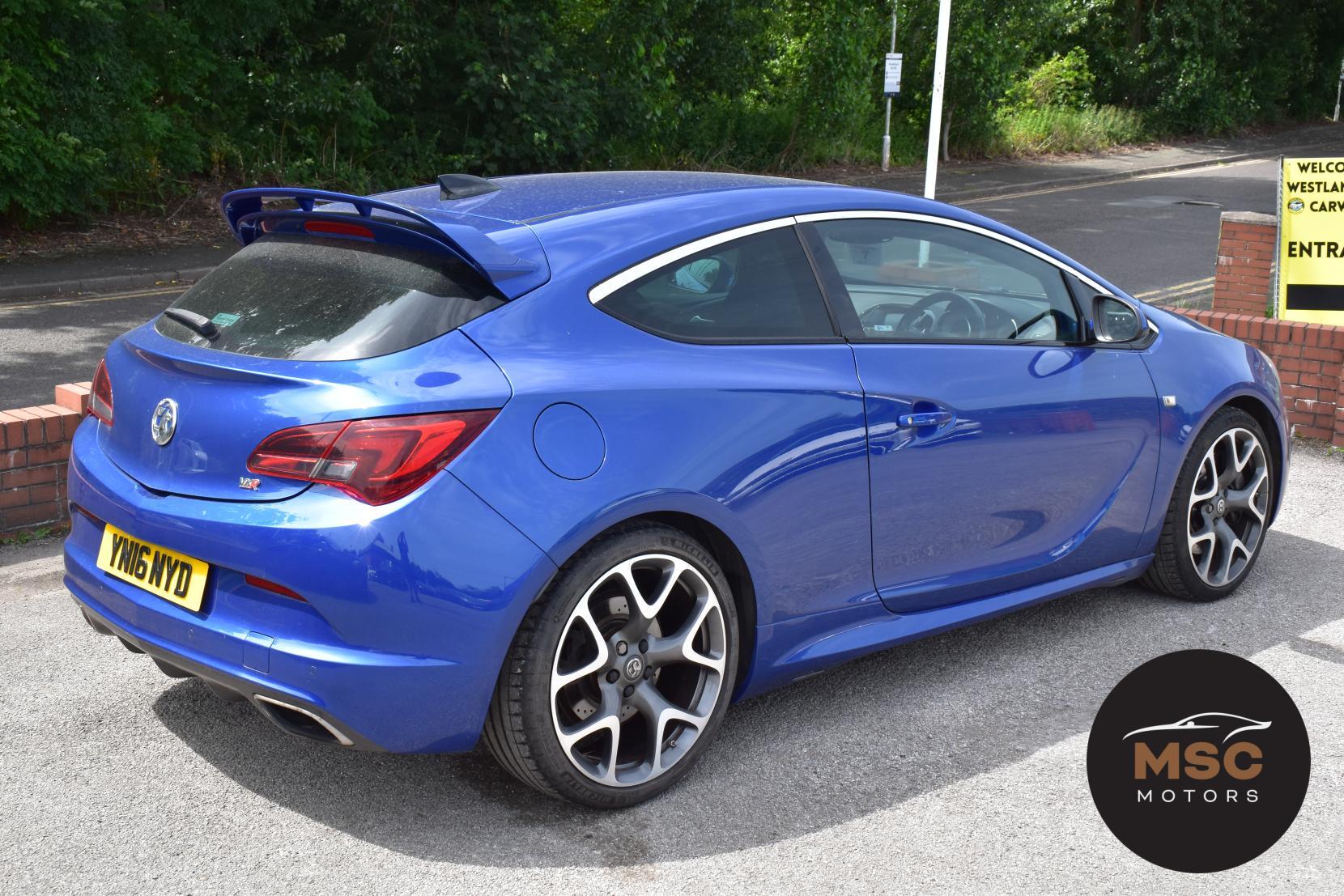 Vauxhall Astra GTC view 20