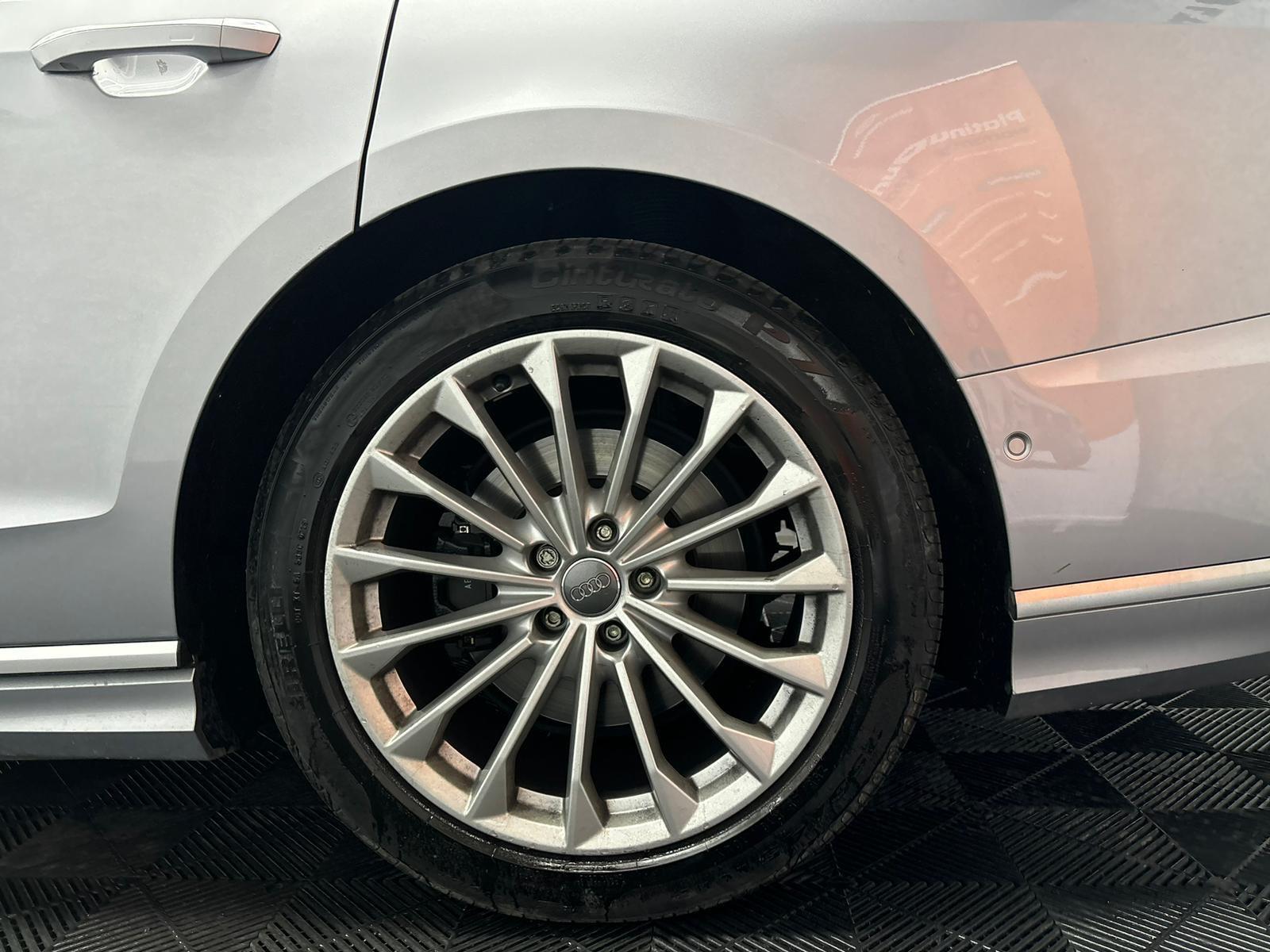 Audi A8 view 46