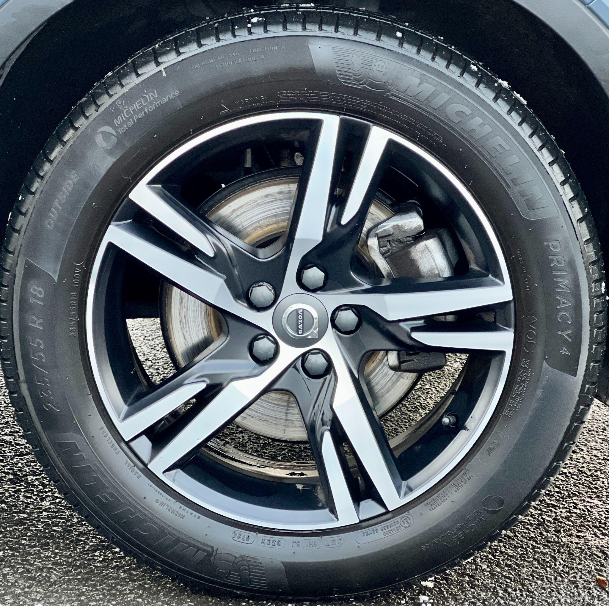 Volvo XC40 view 28