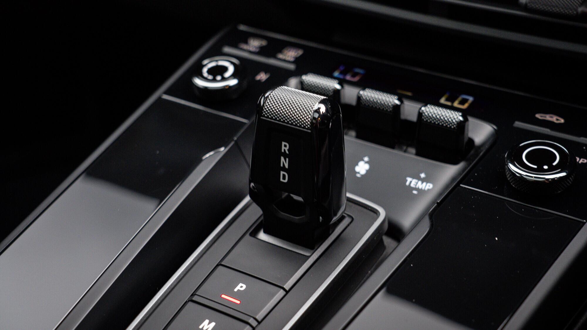 Porsche 911 view 50