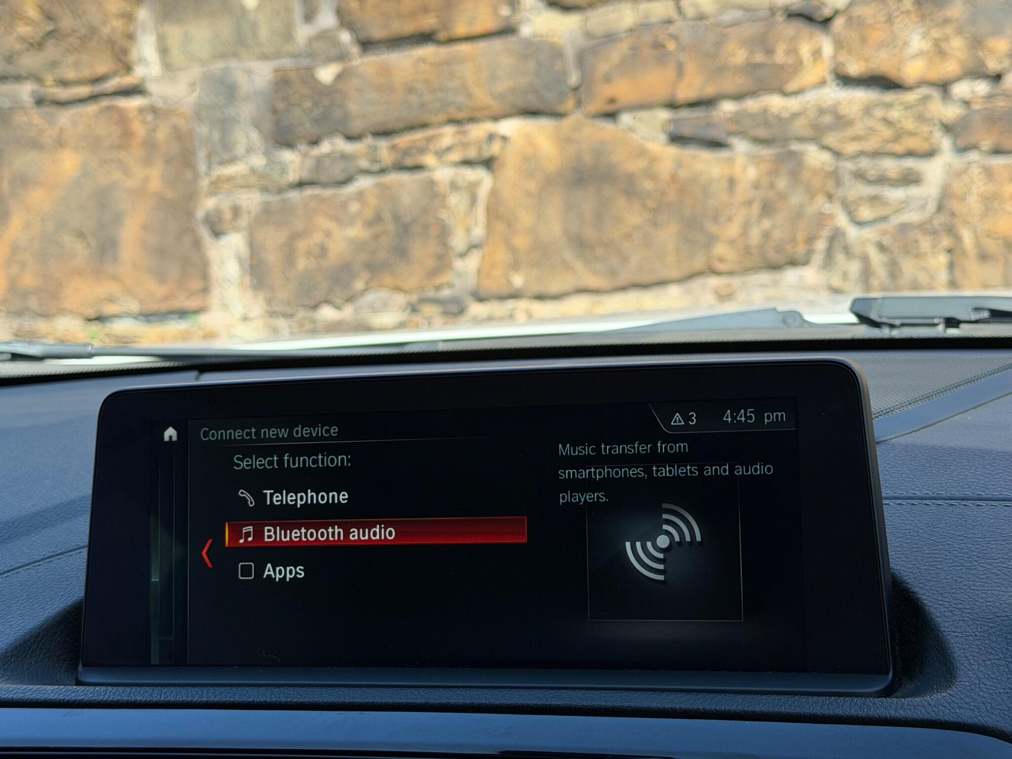BMW 1 Series view 33