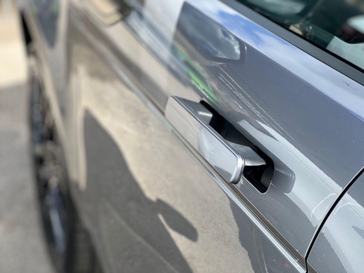 Land Rover Range Rover Evoque view 20