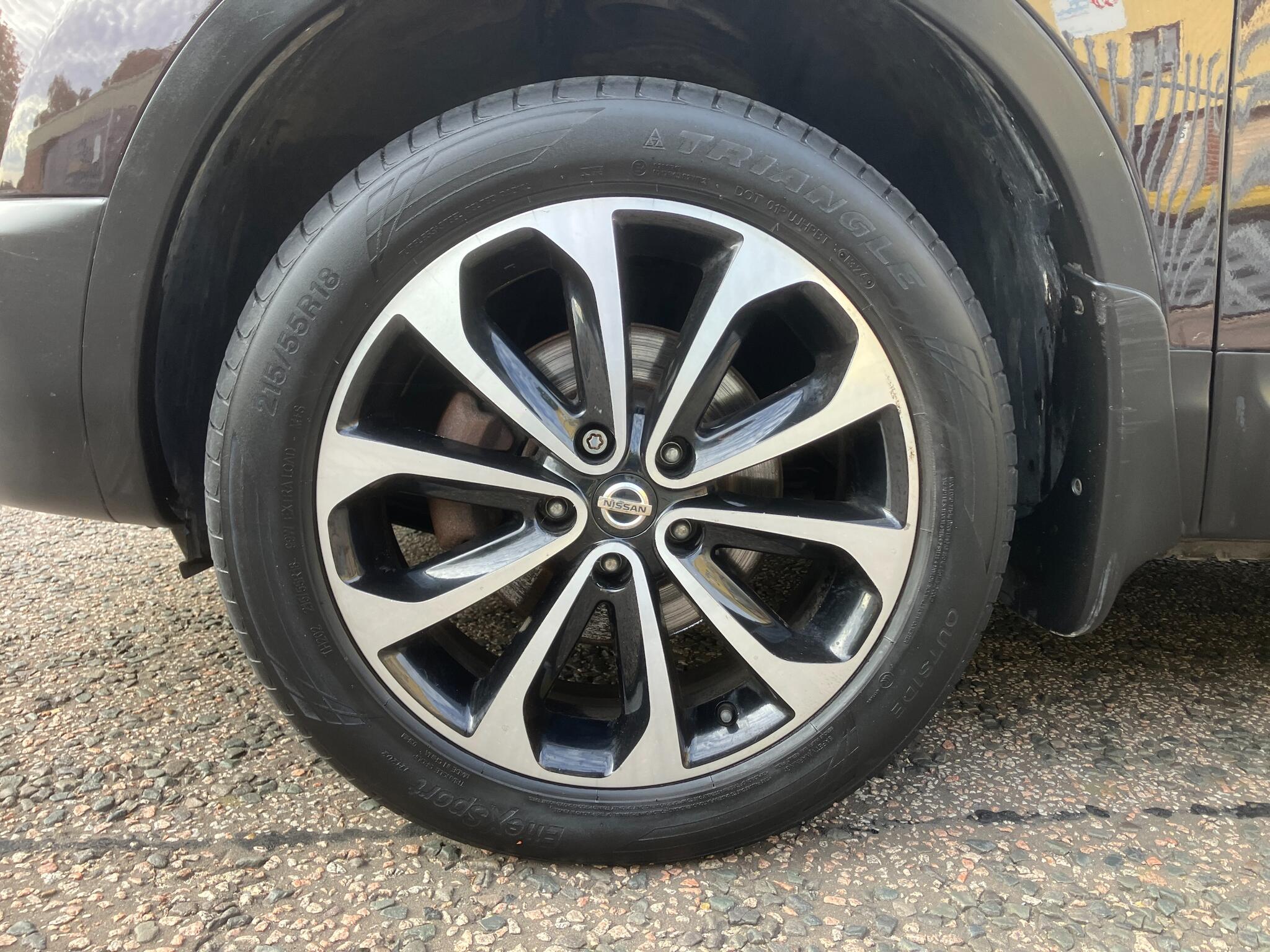 Nissan Qashqai+2 view 34