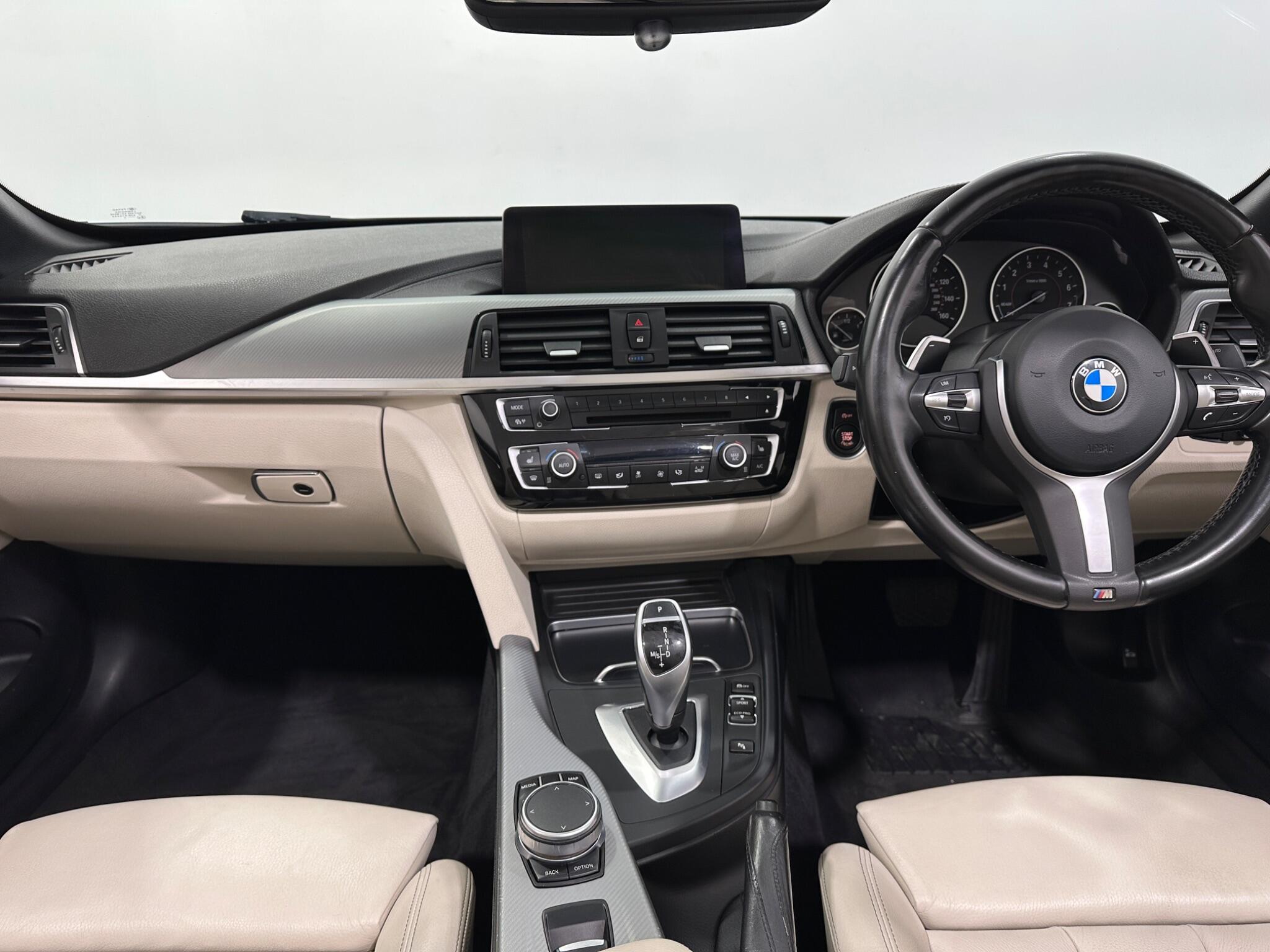 BMW 4 Series view 19