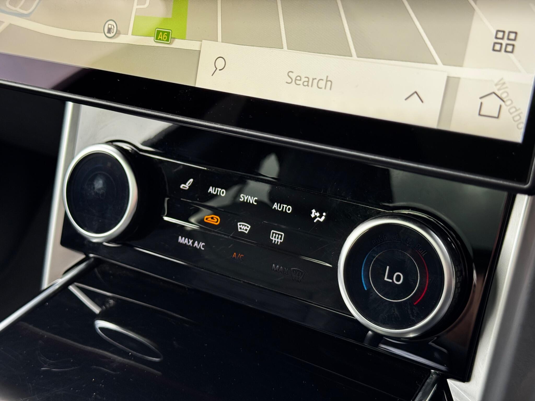 Land Rover Range Rover view 43