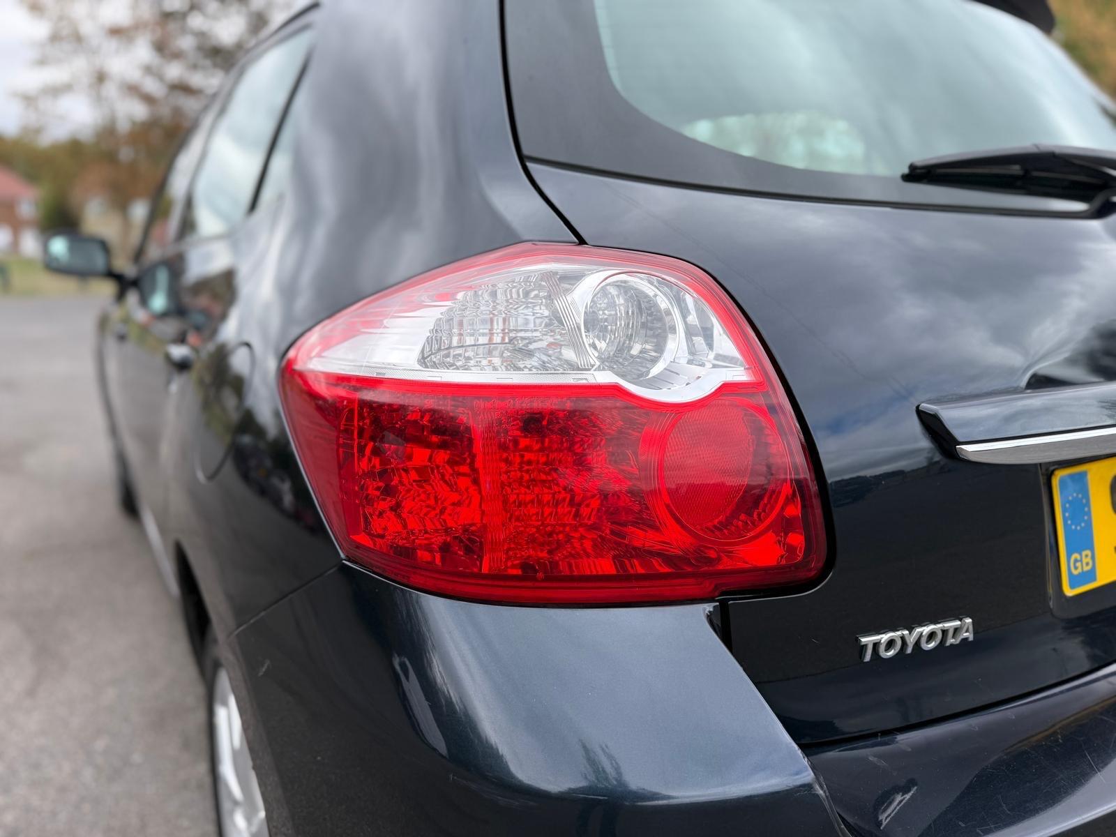Toyota Auris view 47