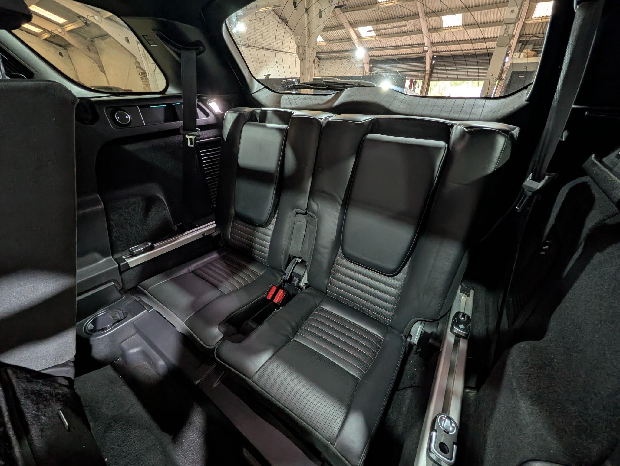 Land Rover Discovery Sport view 24