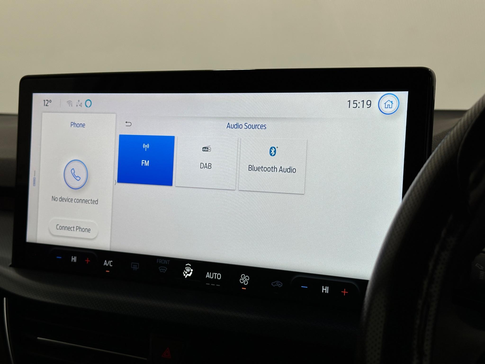Ford Focus view 24