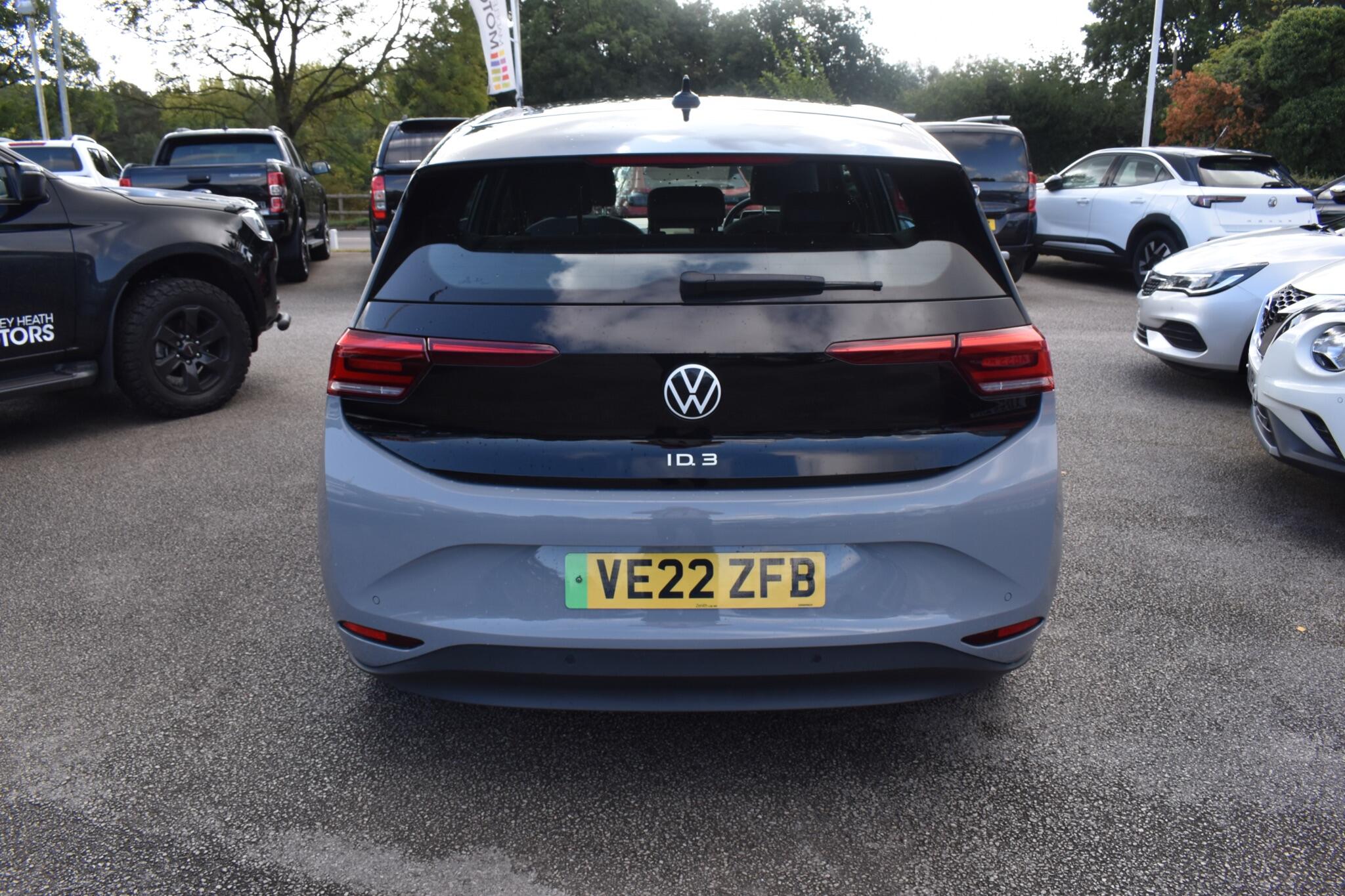 ID.3 - Pure Performance 45kWh Life Auto 5dr - Image 21