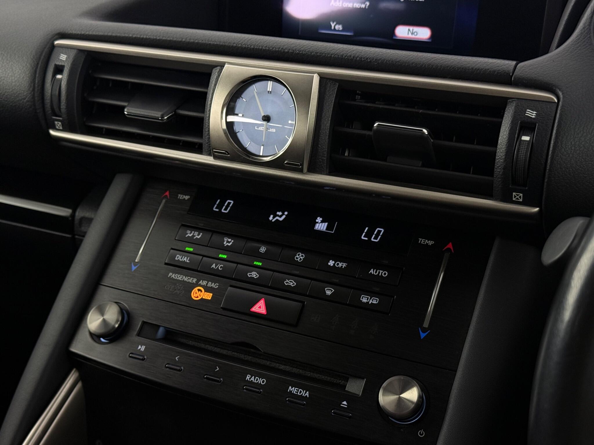 Lexus Is view 20