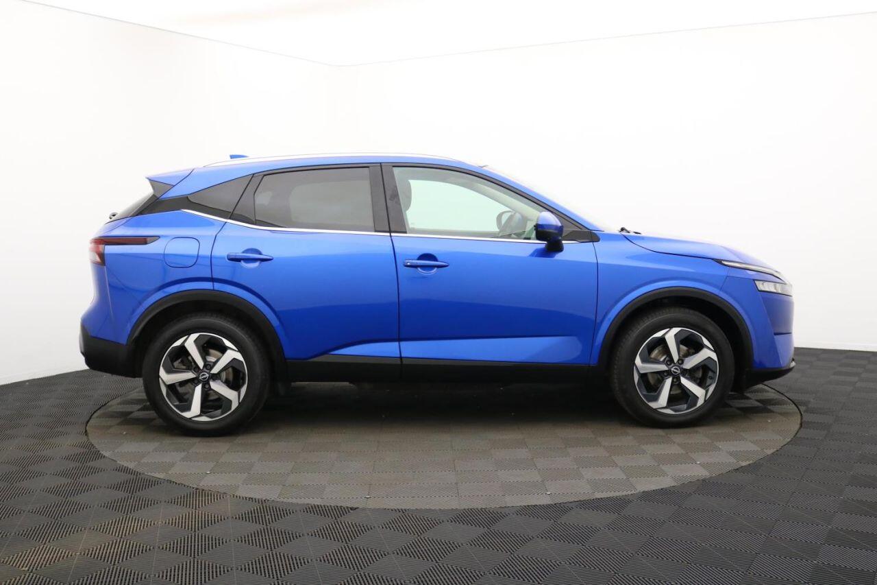Nissan Qashqai view 2