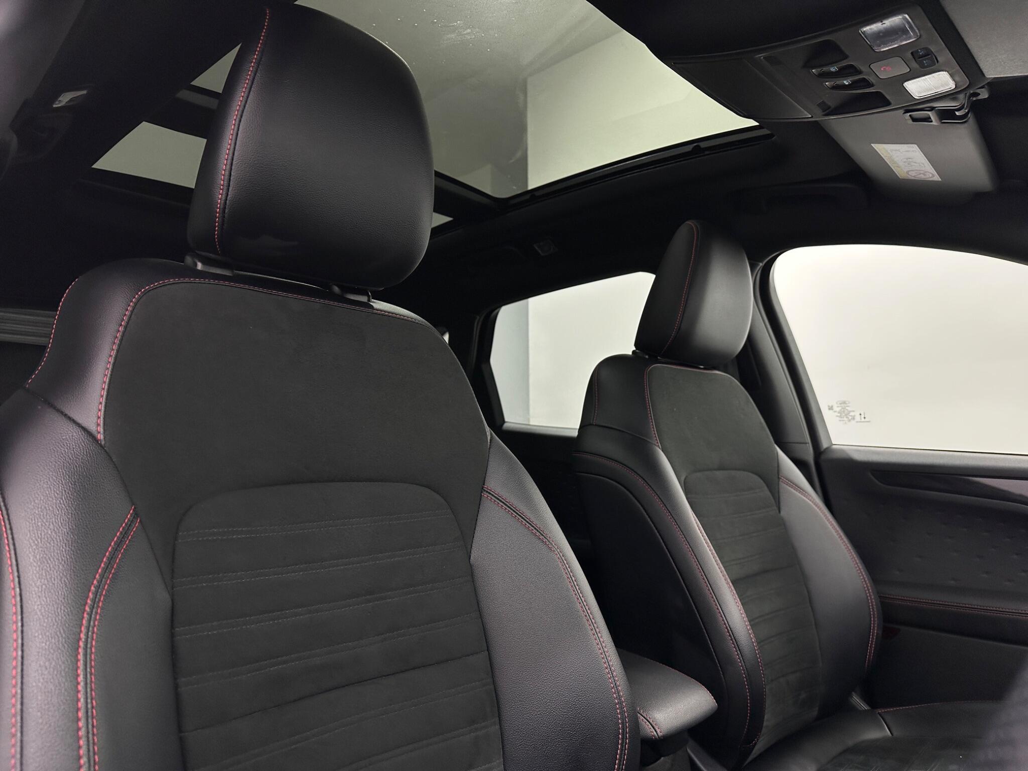 Ford Kuga view 32
