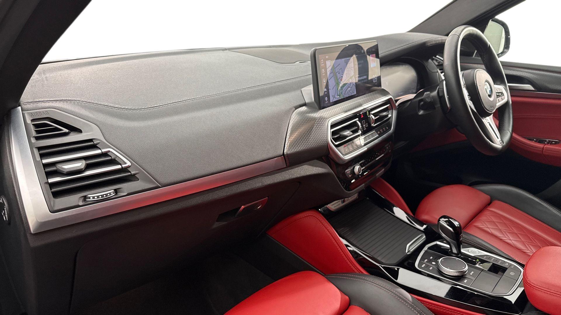 BMW X4 view 7