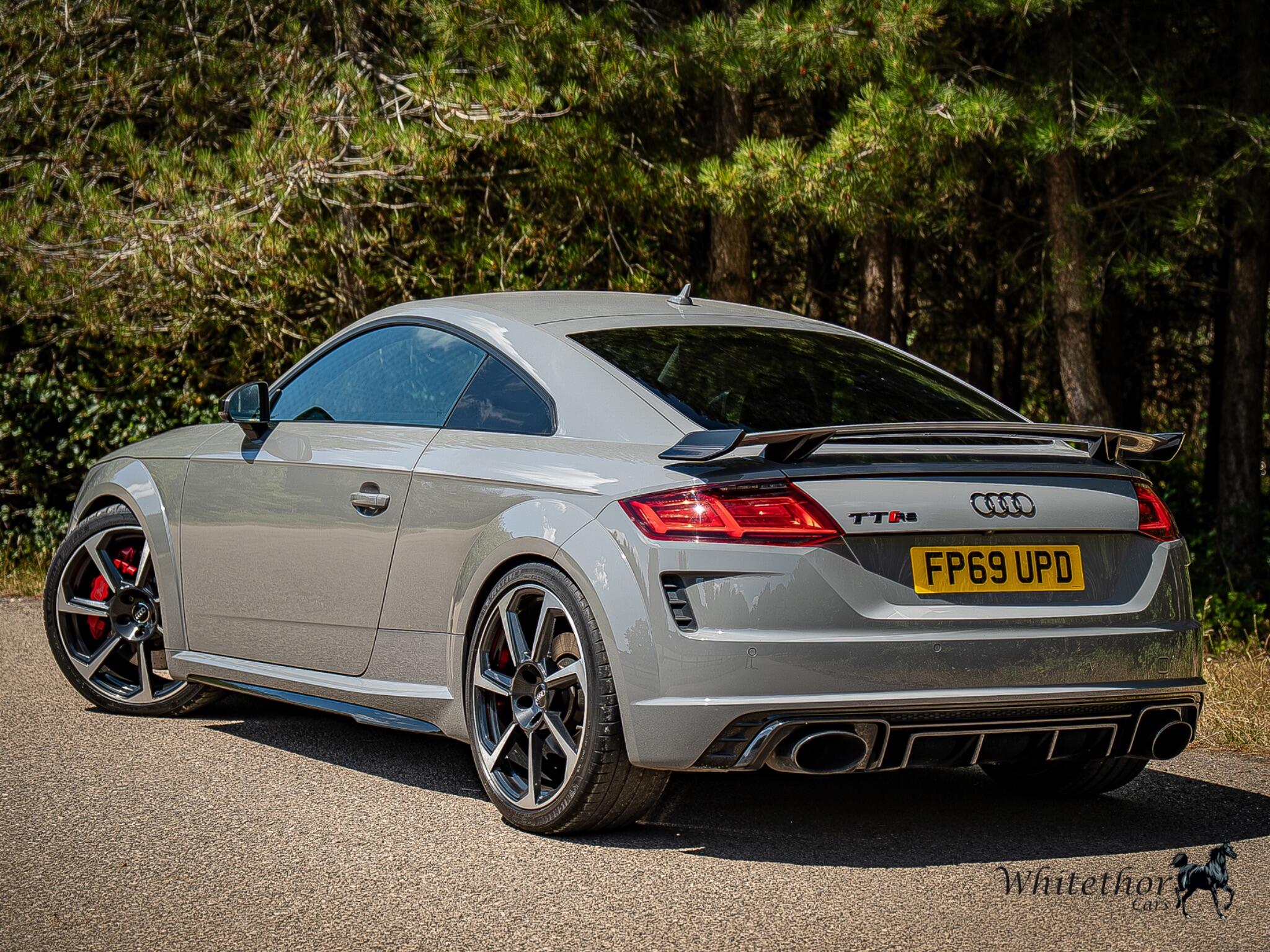 Audi TT RS view 4