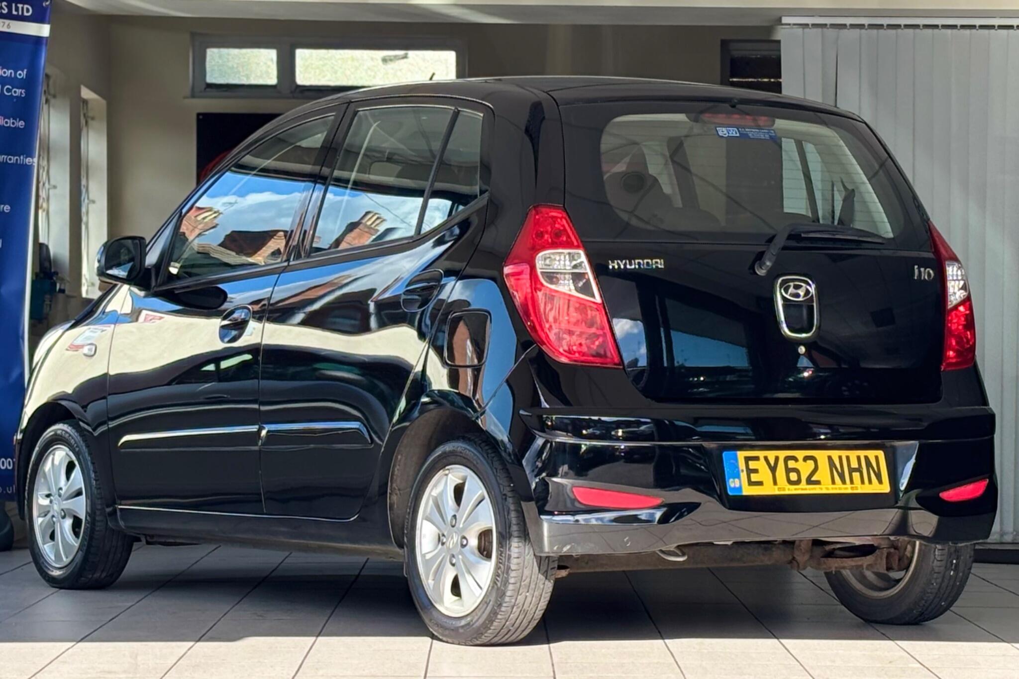 Hyundai I10 view 4